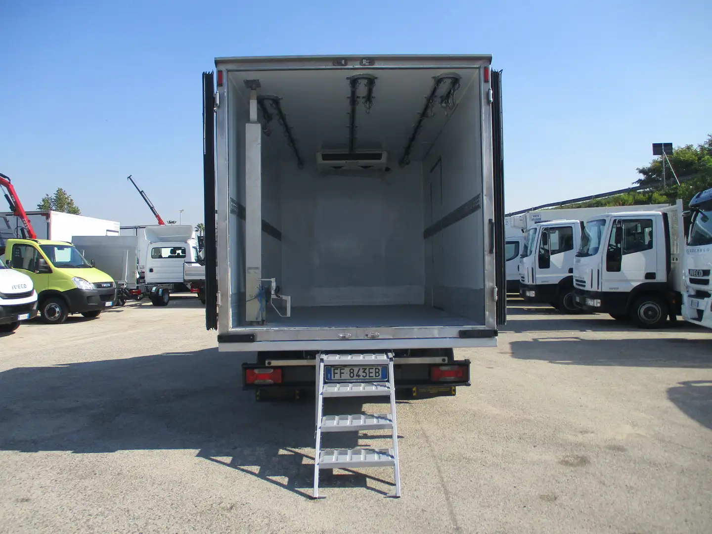 Iveco Daily 35C15 3000 150CV GANCI CARNE+BRACCIO GRU ATP 8/28 Bianco - 1
