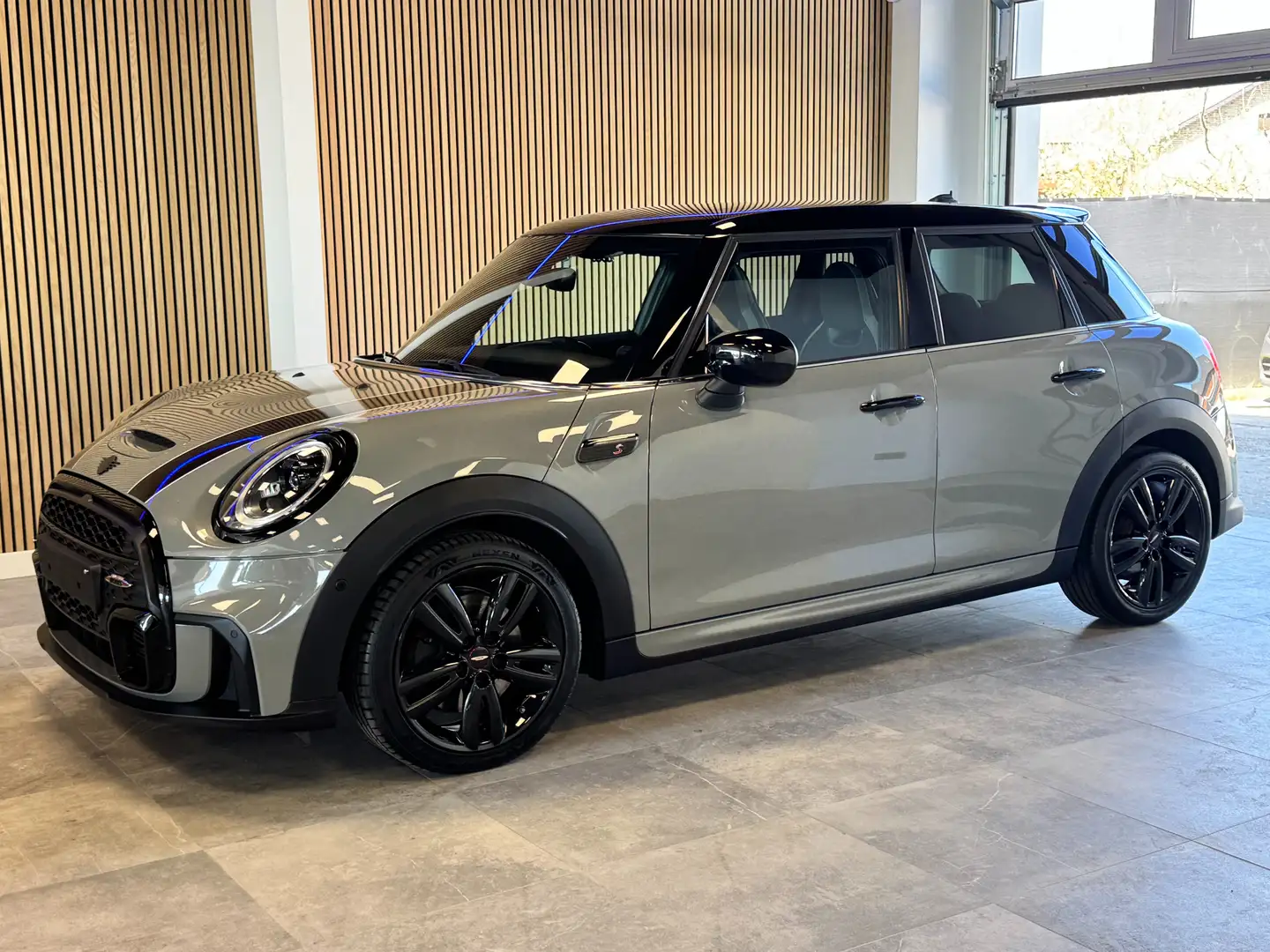 MINI Cooper S 2.0AS John Cooper Workx pakket - sfeerverl - DAB Grijs - 1