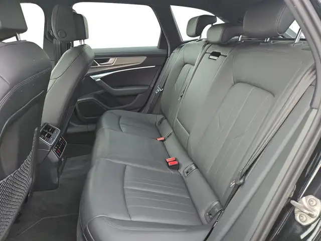 Audi A6 view 10