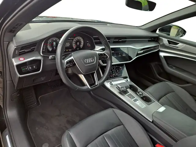 Audi A6 view 4