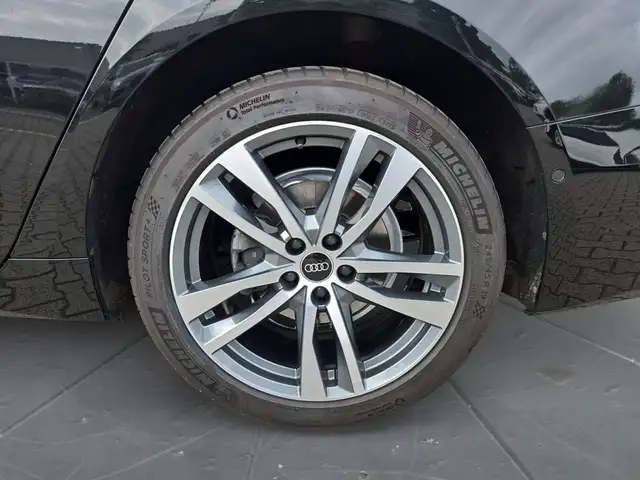Audi A6 view 15