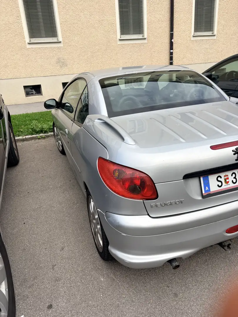 Peugeot 206 - 1