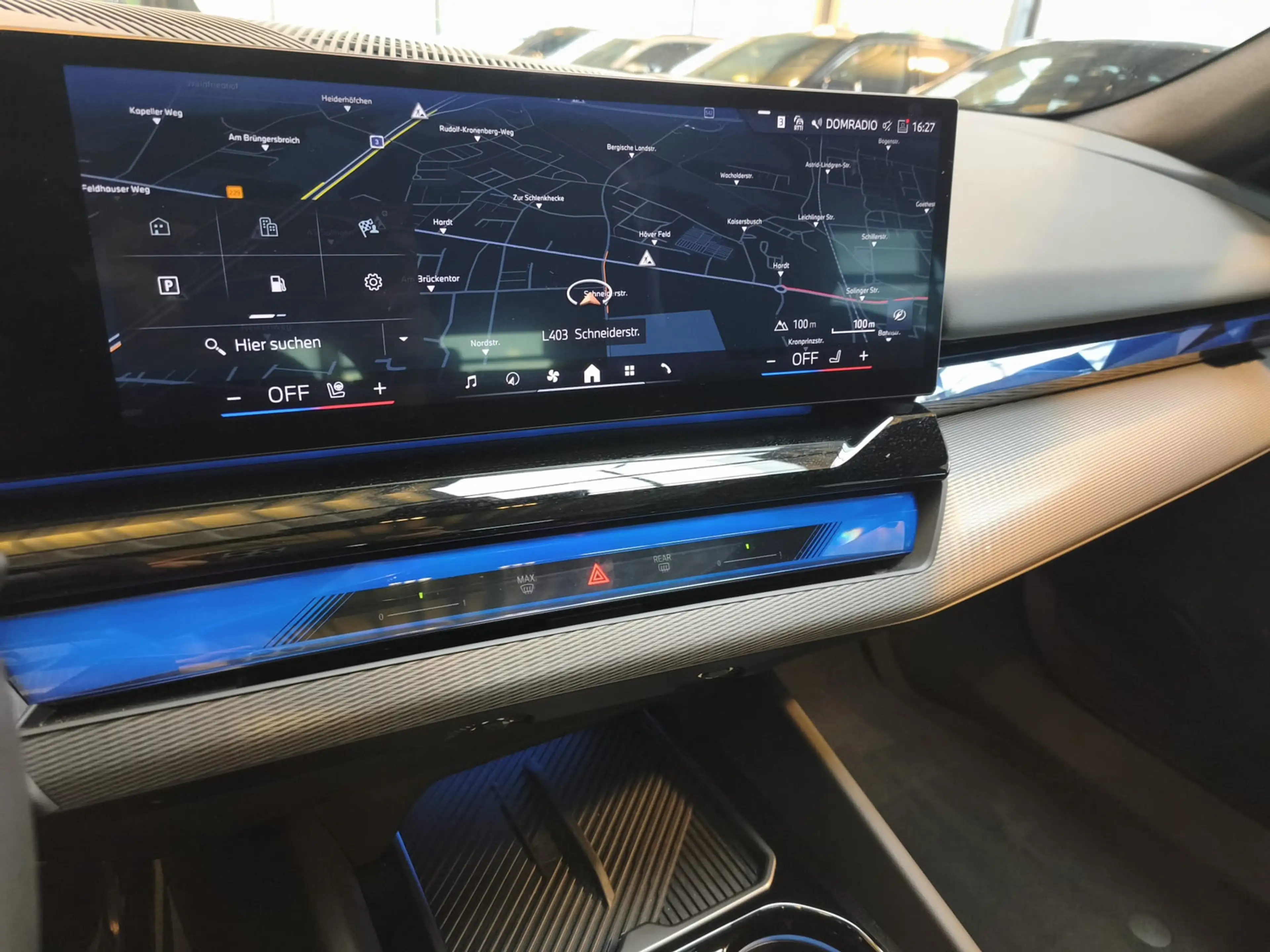 BMW 520 i Tour.M Sport Pro AHK/HUD/Pano/360°/B&W — photo 14