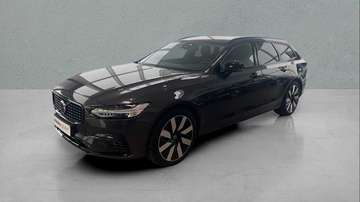 Plus, T6 AWD, Hybride, Dark + trekhaak