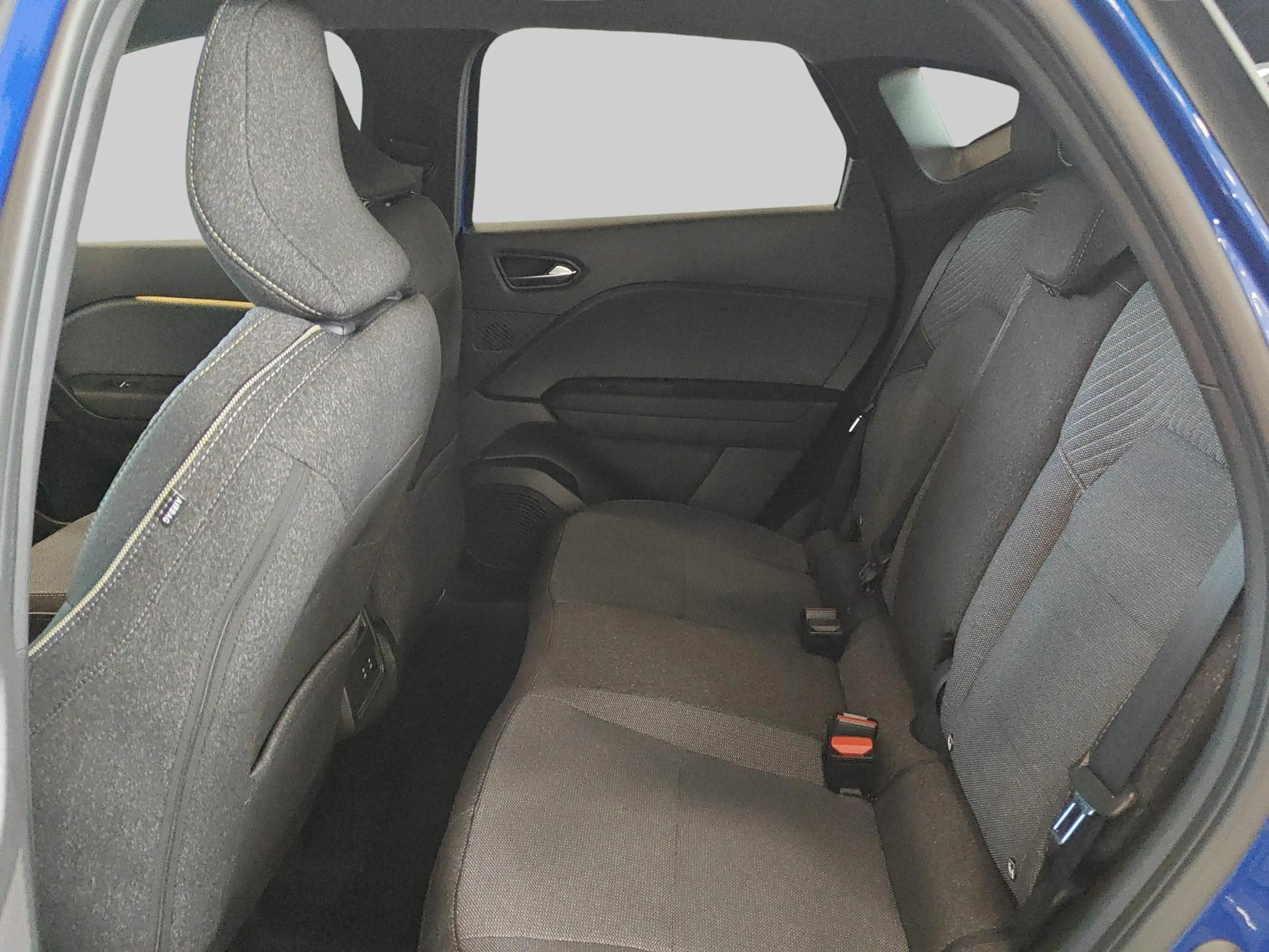 Mitsubishi ASX 1.8 HEV AT Intense+ | Achteruitrijcamera | Apple C — photo 6
