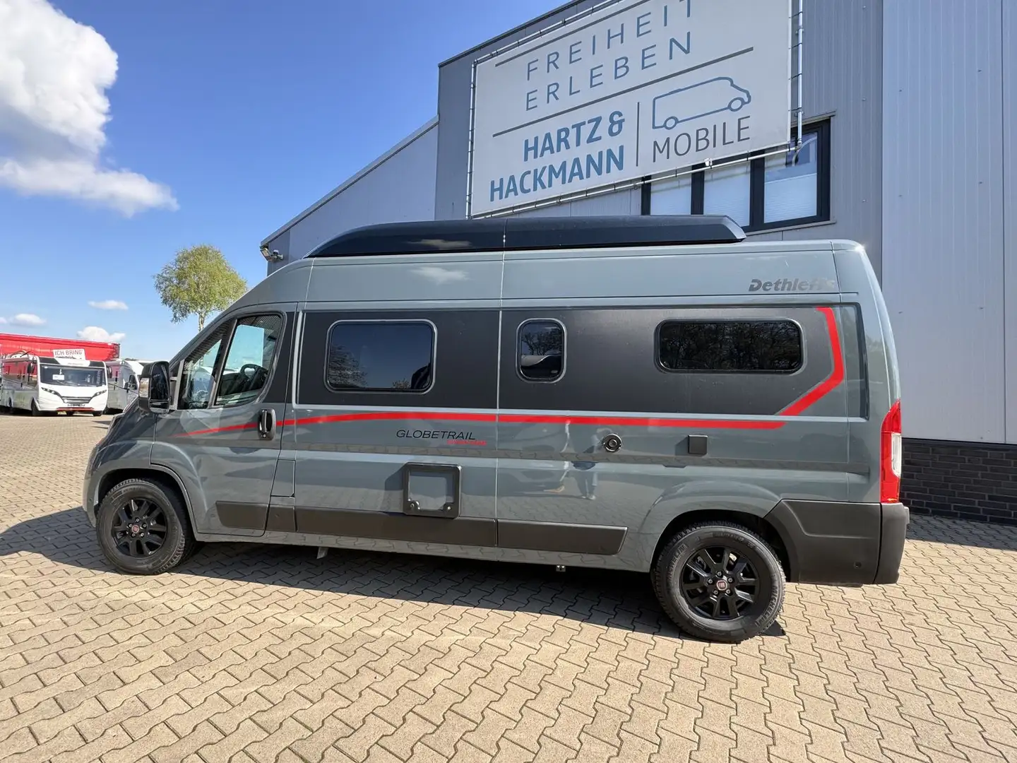 Dethleffs Globetrail Advantage 600 ER "SOMMERAKTION" Gris - 2