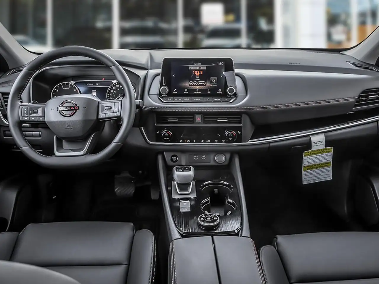Nissan Rogue снимка Nissan Rogue