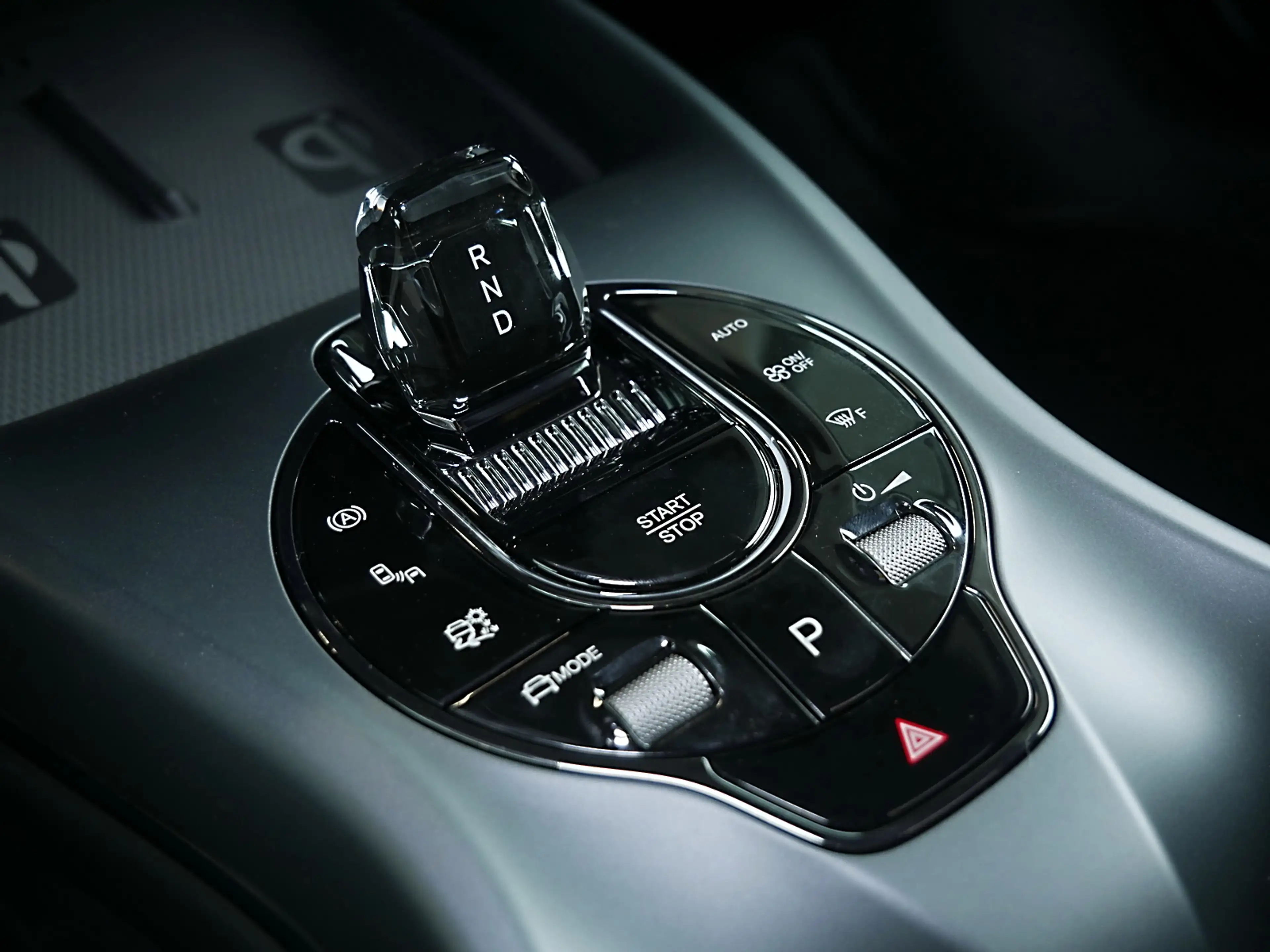 BYD Seal Design 230 kW 360° LED Navi Pano Wärmep. — photo 8