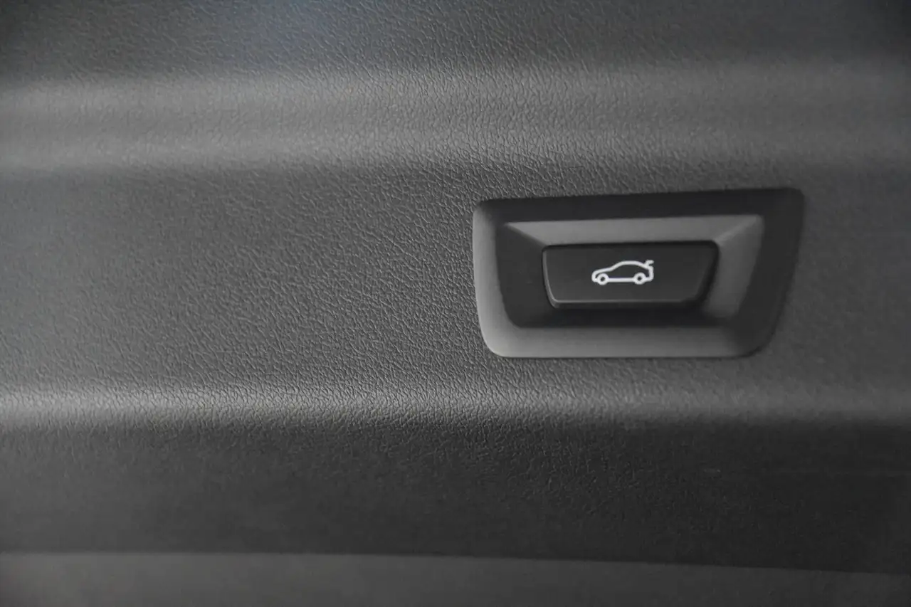 BMW X1 XDRIVE25E PHEV M PACK ***1HD./WIDE SCREEN***, миниатюра 25
