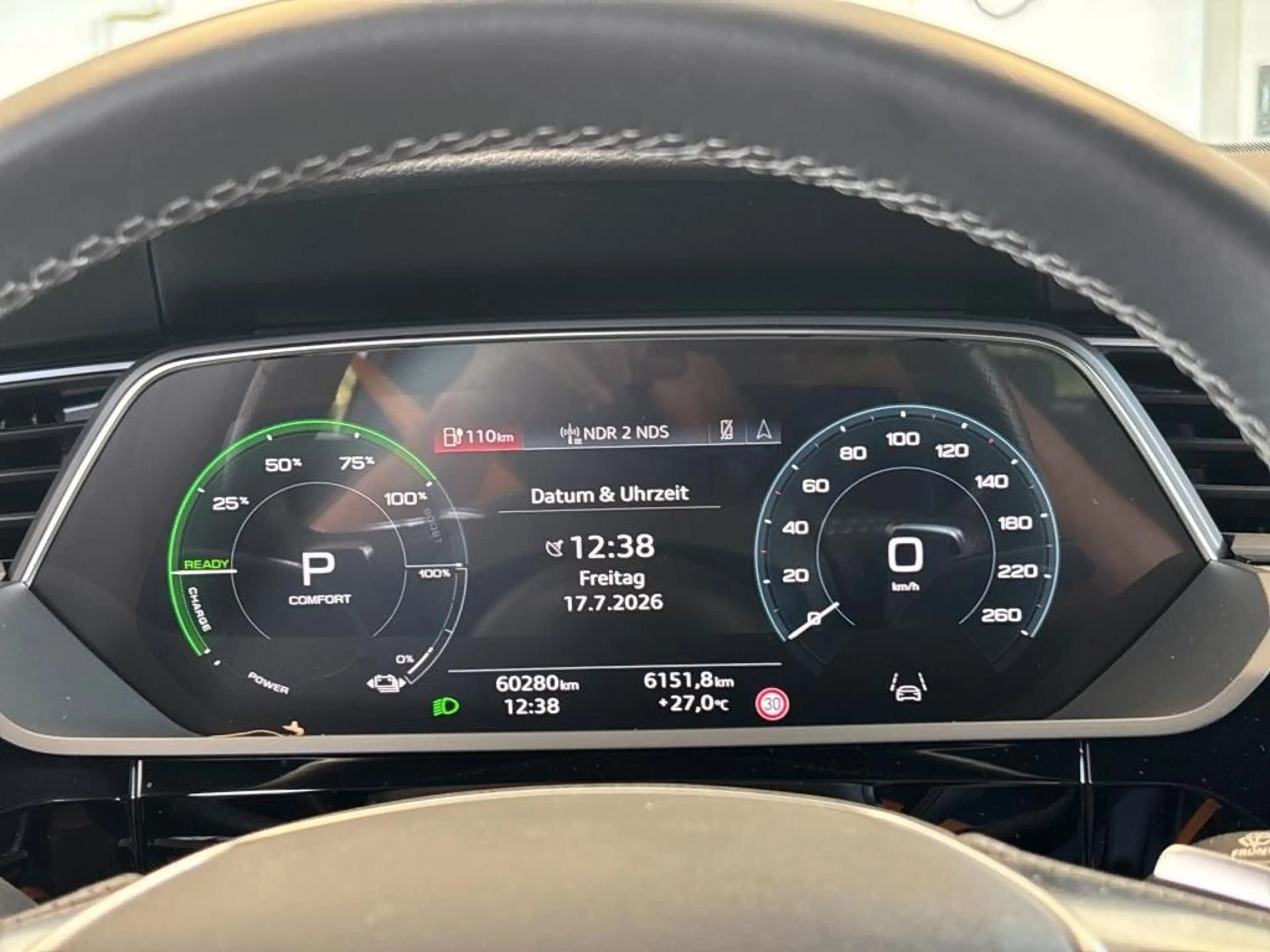 Audi e-tron E-tron Sportback 55 Quattro S-Line*BLACK*PANO* — photo 5