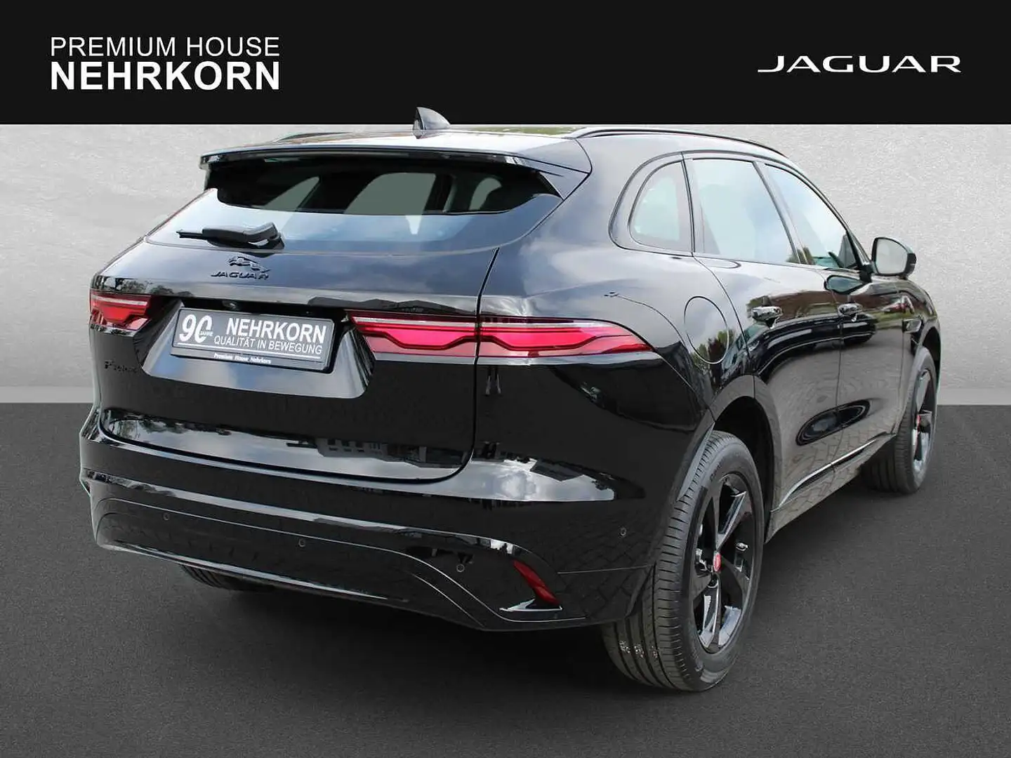 Jaguar F-Pace P250 AWD S, PIXEL LED, BLACK PACK UVM Fekete - 2