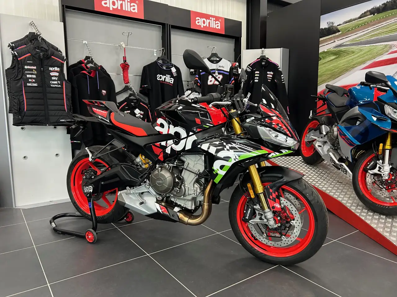 Aprilia Tuono
