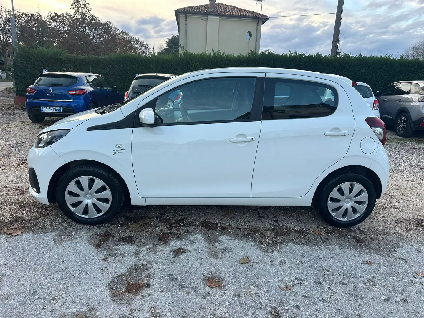 Peugeot 108 Ok neo pat. 108 5p 1.0 vti Active E6 Weiß - 2