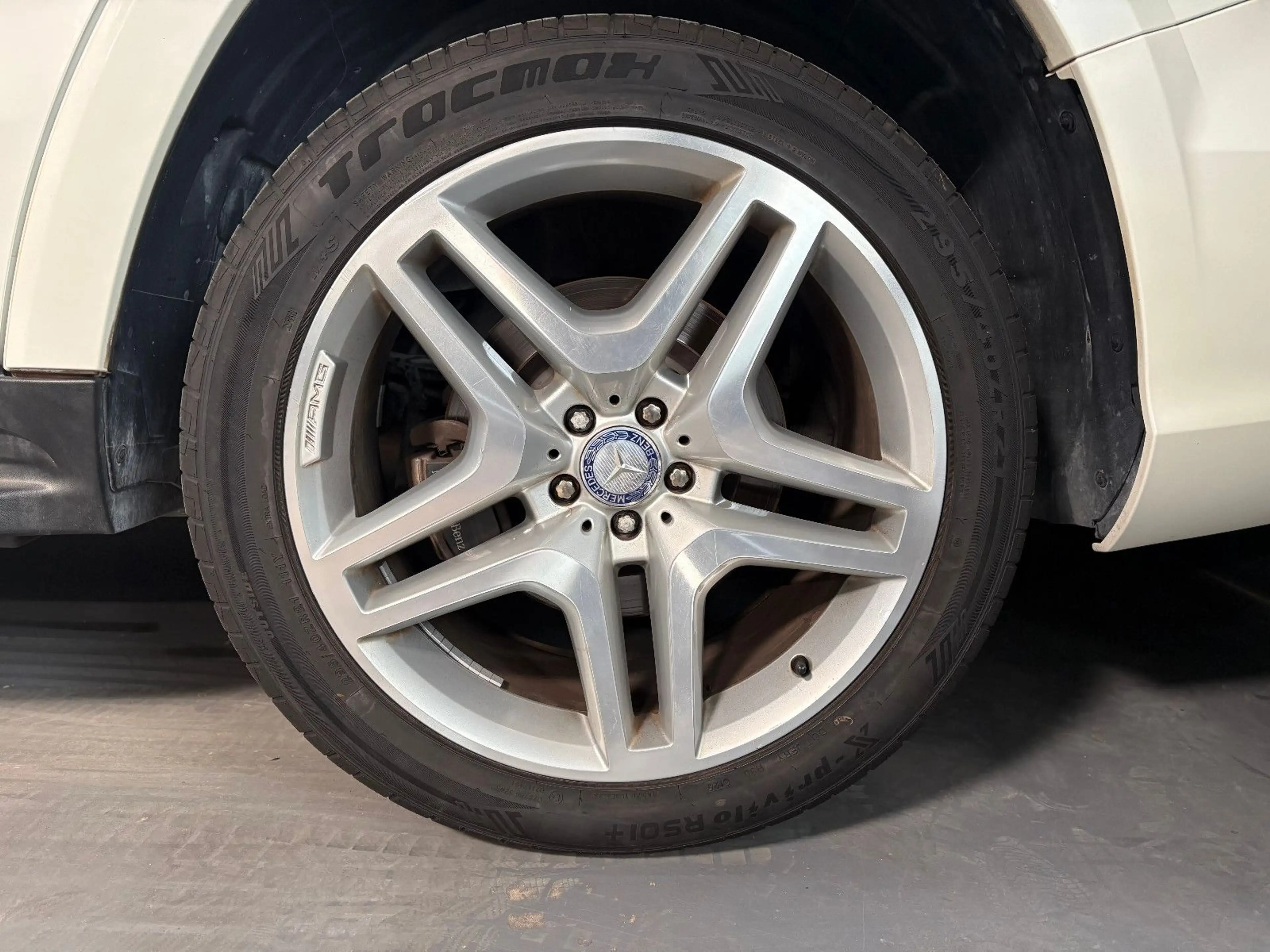 Mercedes-Benz GL 500 AMG-PAKET/PANO/360 KAMERA — photo 6
