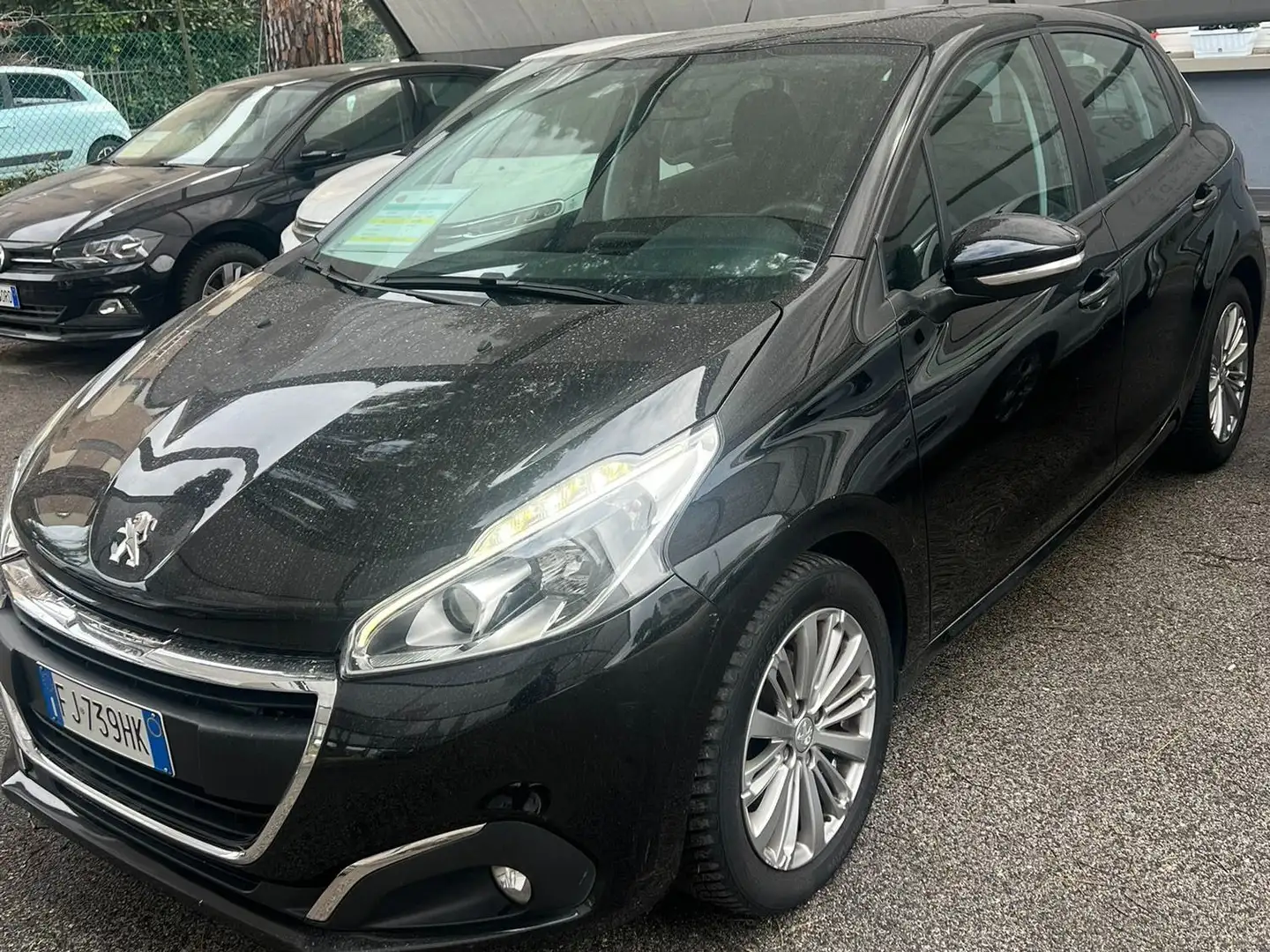 Peugeot 208 208 5p 1.6 bluehdi Active 75cv Nero - 1