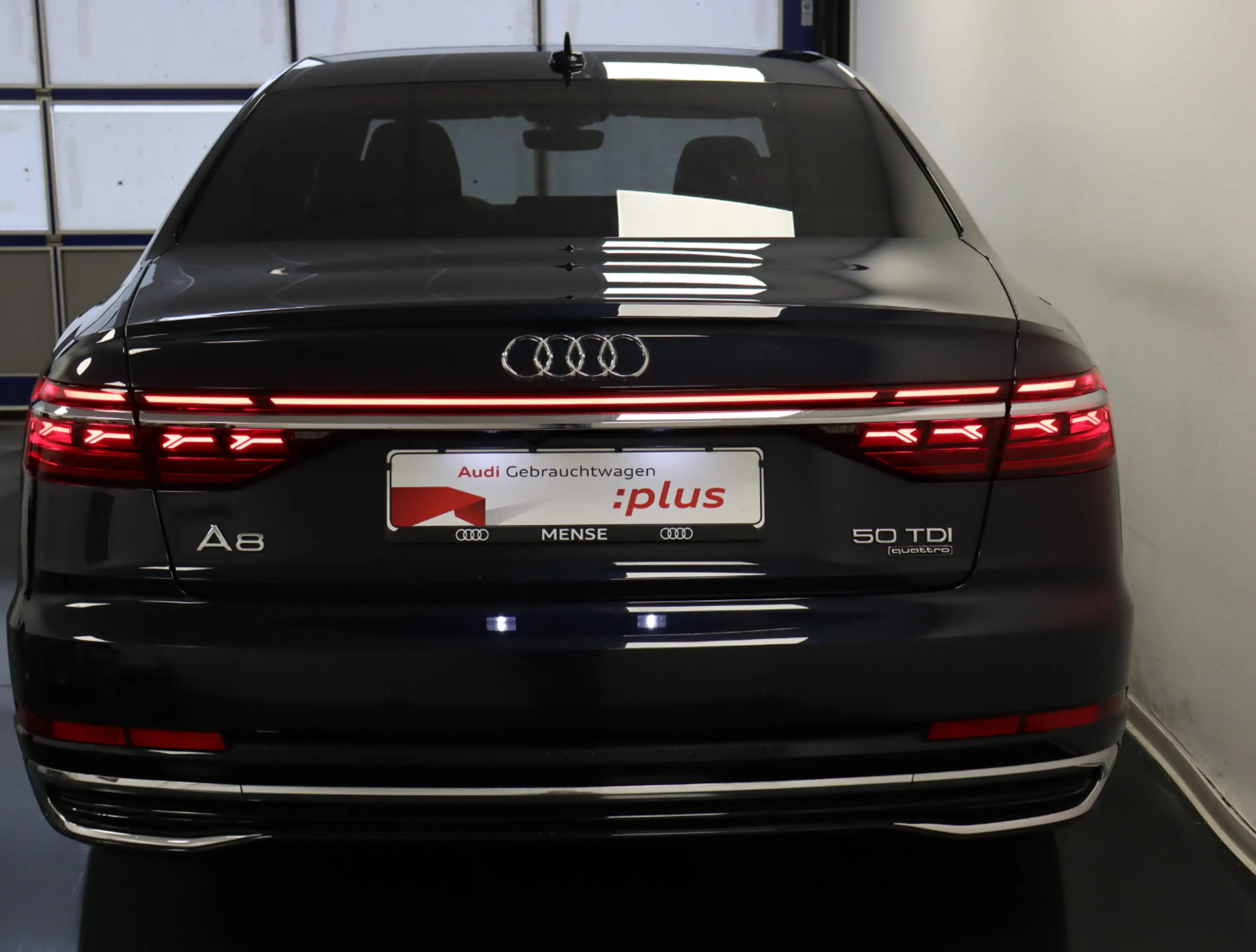 Audi A8 50 TDI quattro tiptronic Luft Pano Matrix — photo 5