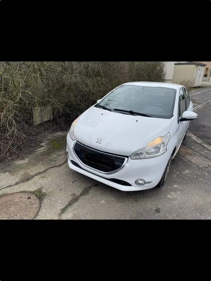 Peugeot 208 1,4 hdi 70ch