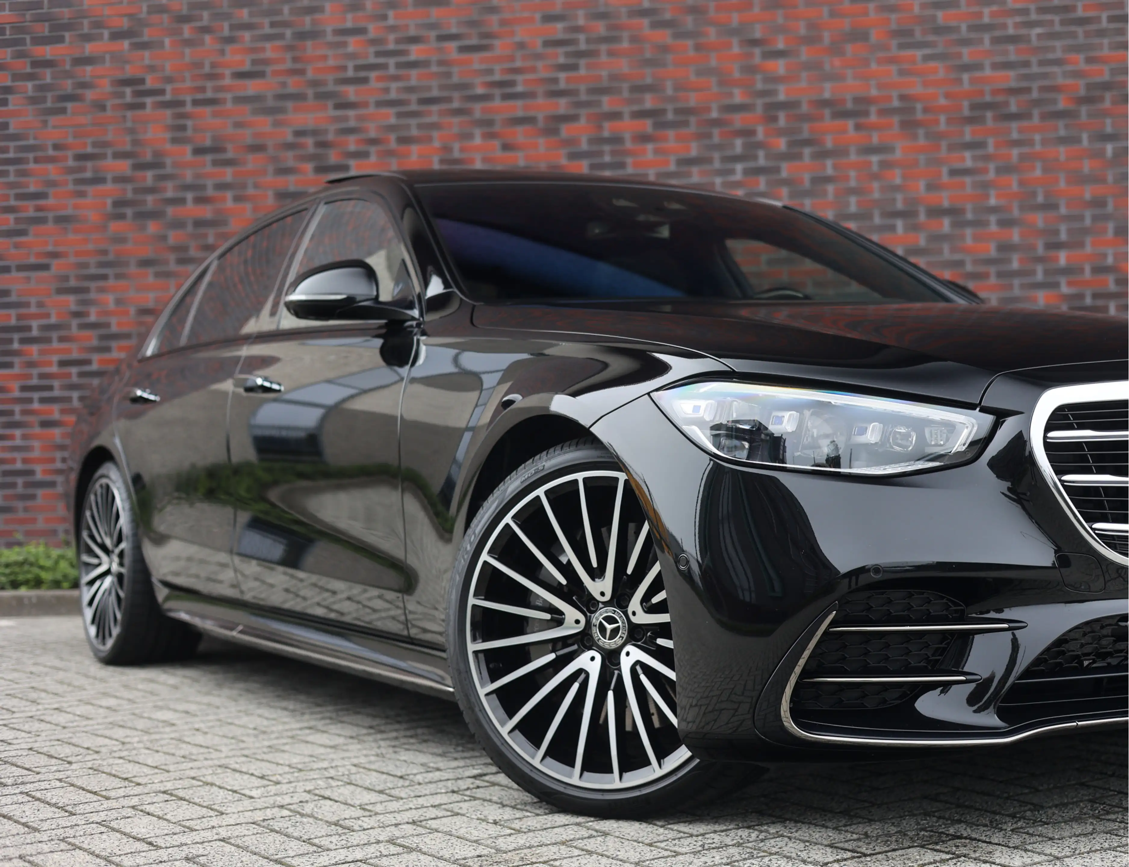 Mercedes-Benz S 580 e Lang AMG Line | Burmester - Exclusive Pack - HUD — photo 6
