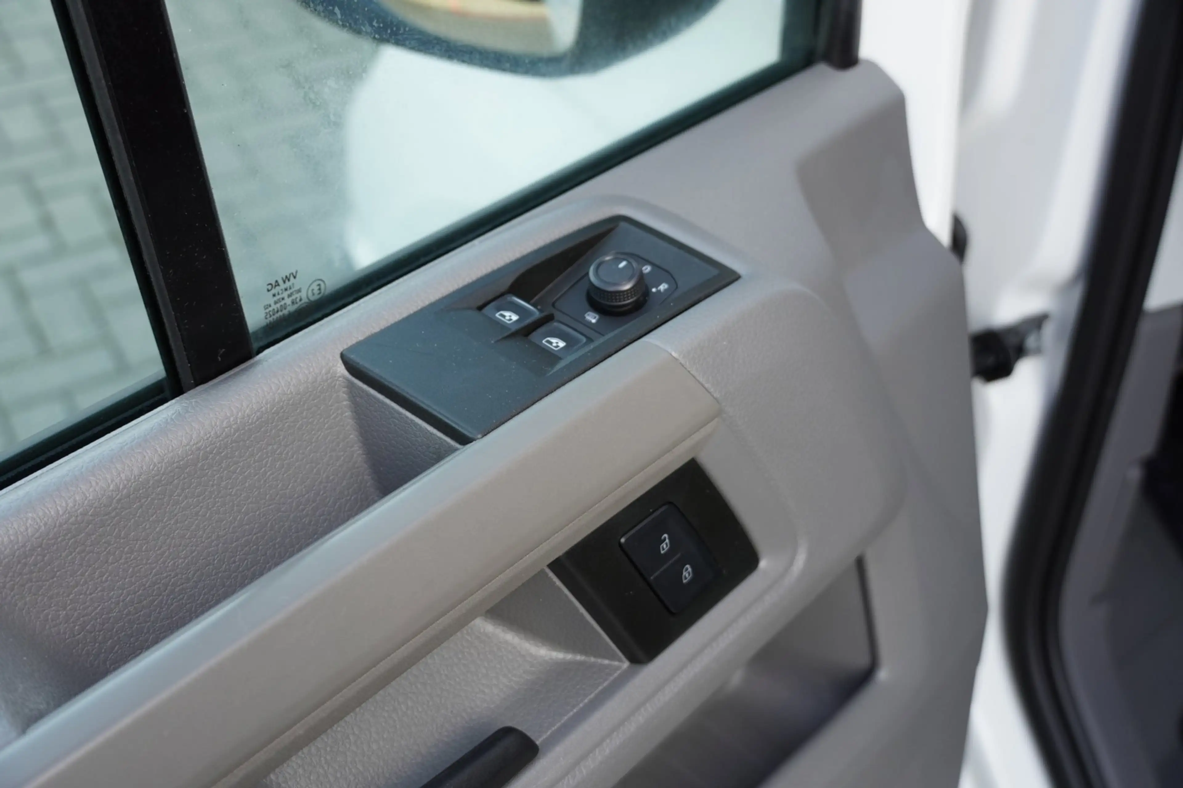 Volkswagen Crafter 35 2.0 TDI L3H3 Highline Airco/Cruise/PDC — photo 11