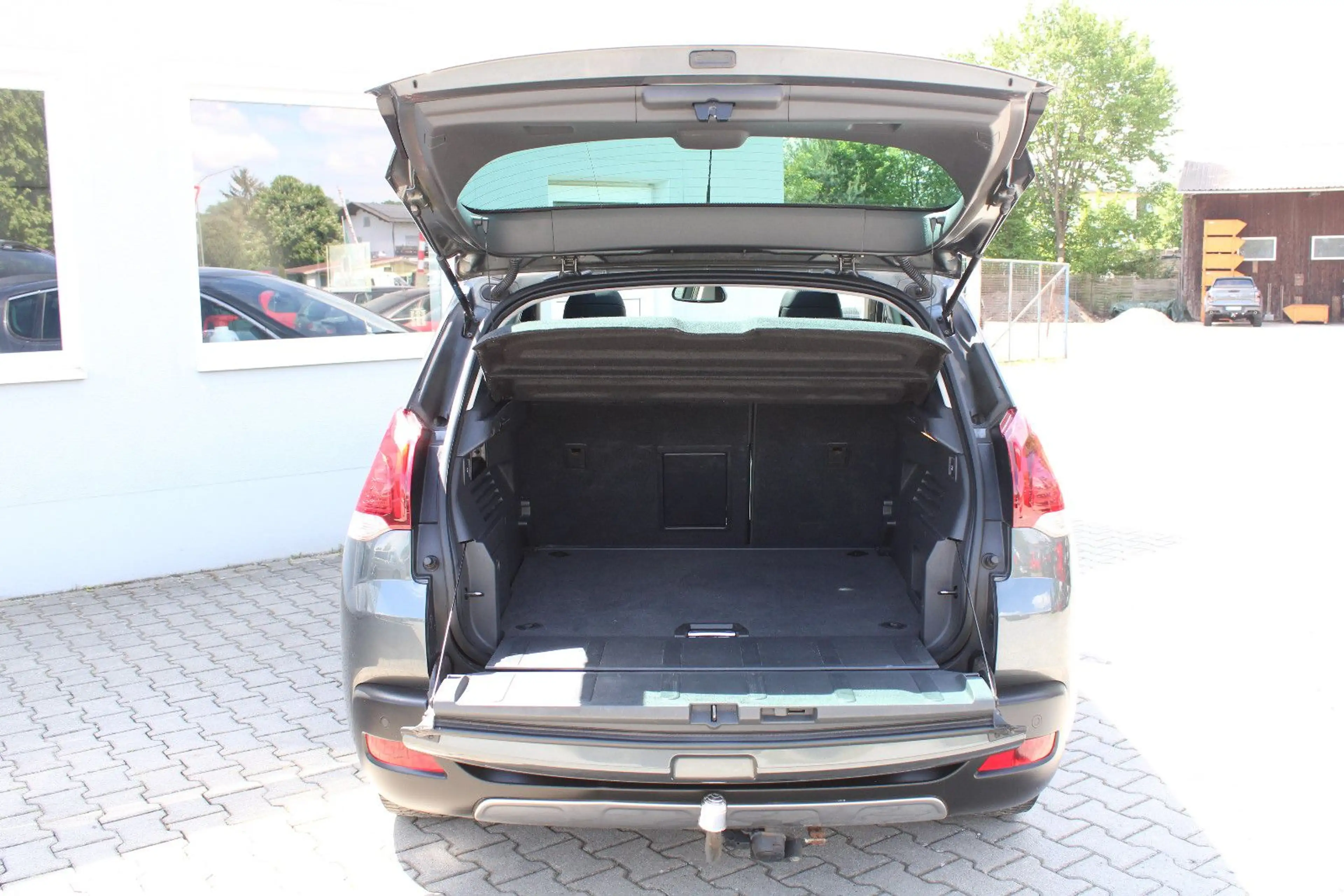 Peugeot 3008 I Head-up I Panorama Dach I Navi I TÜV Neu — photo 7