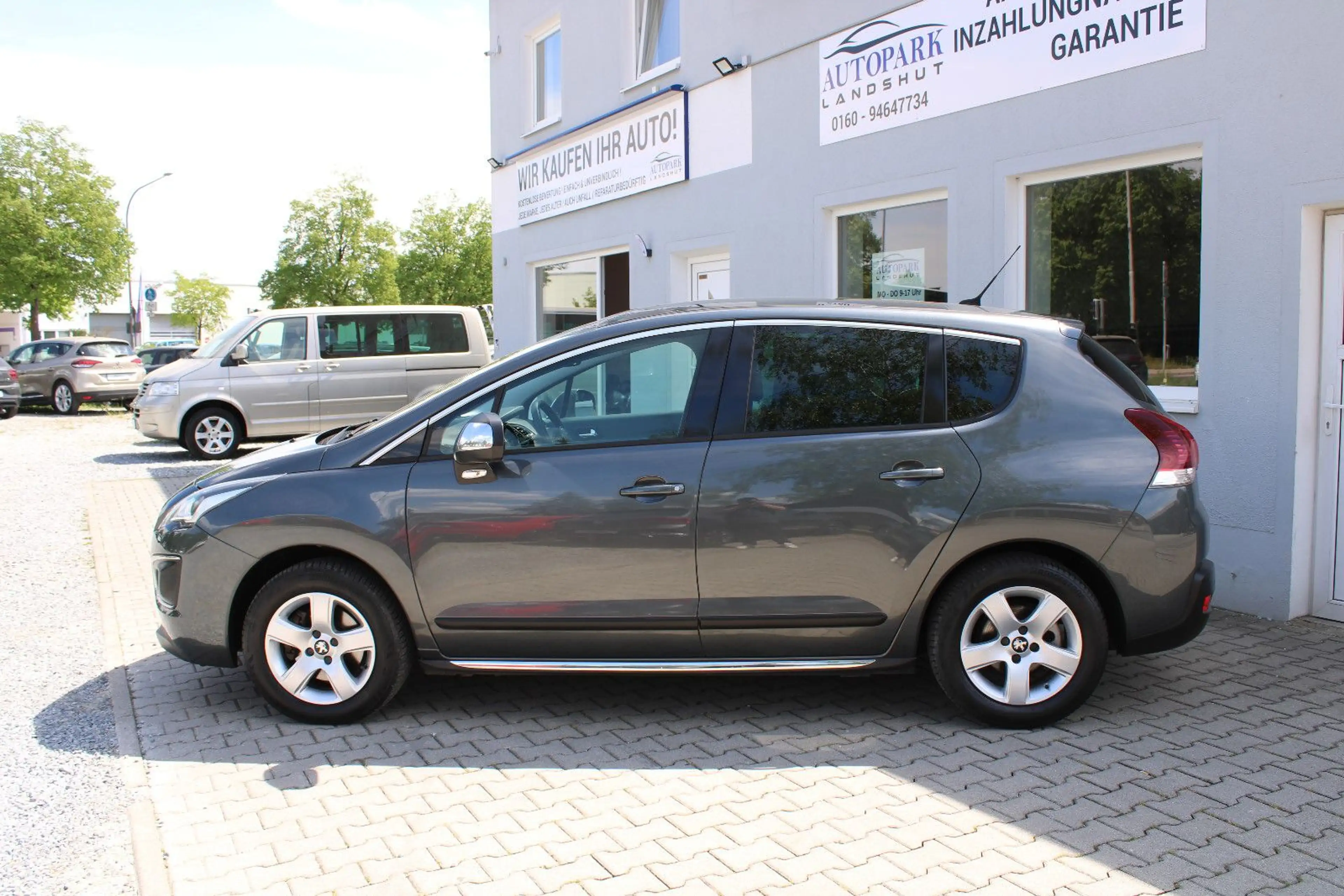 Peugeot 3008 I Head-up I Panorama Dach I Navi I TÜV Neu — photo 10