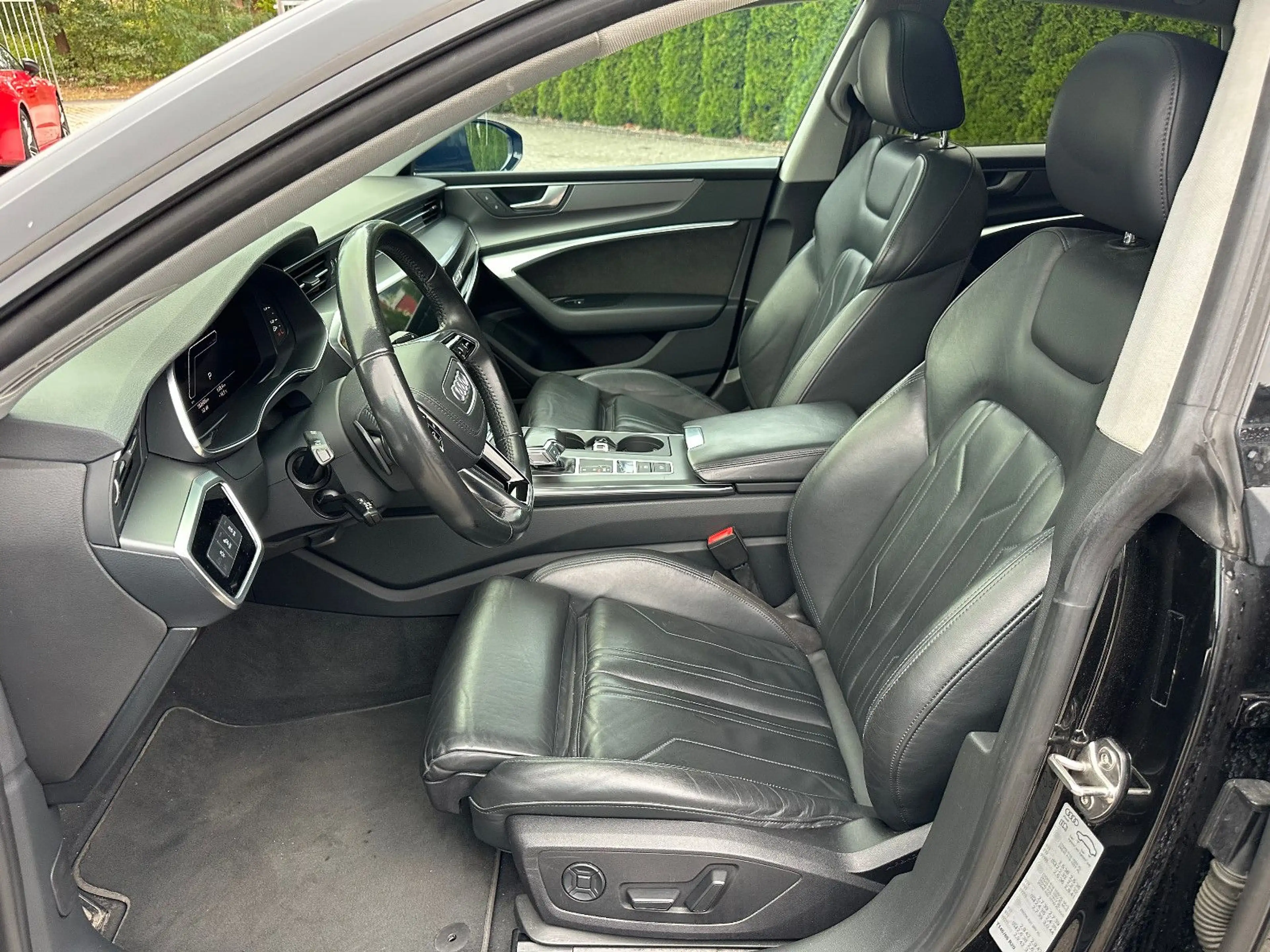 Audi A7 Sportback 55 TFSI quattro LED / PANO / LEDER — photo 9