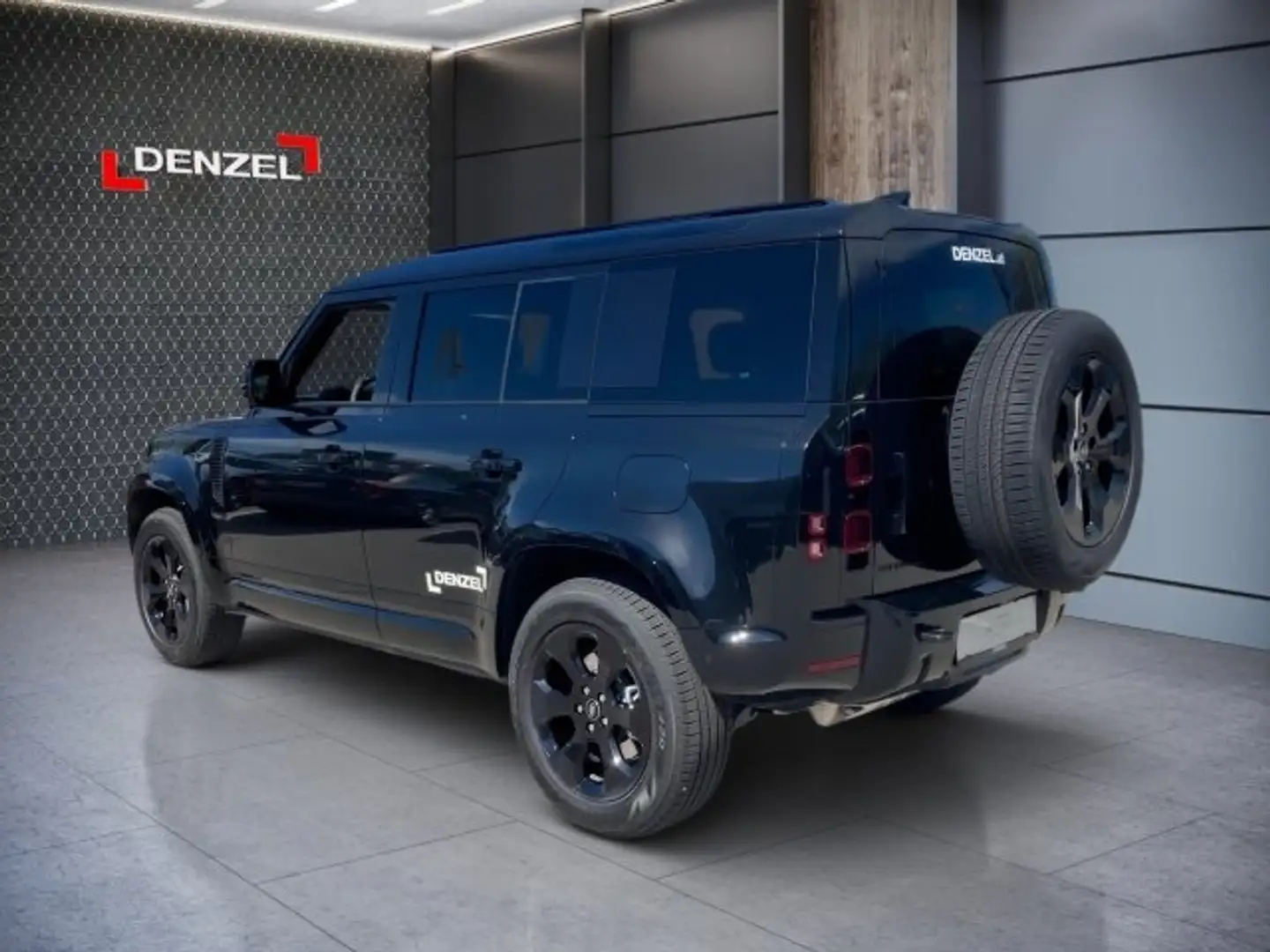 Land Rover Defender 110 P300e X-Dynamic SE Schwarz - 2