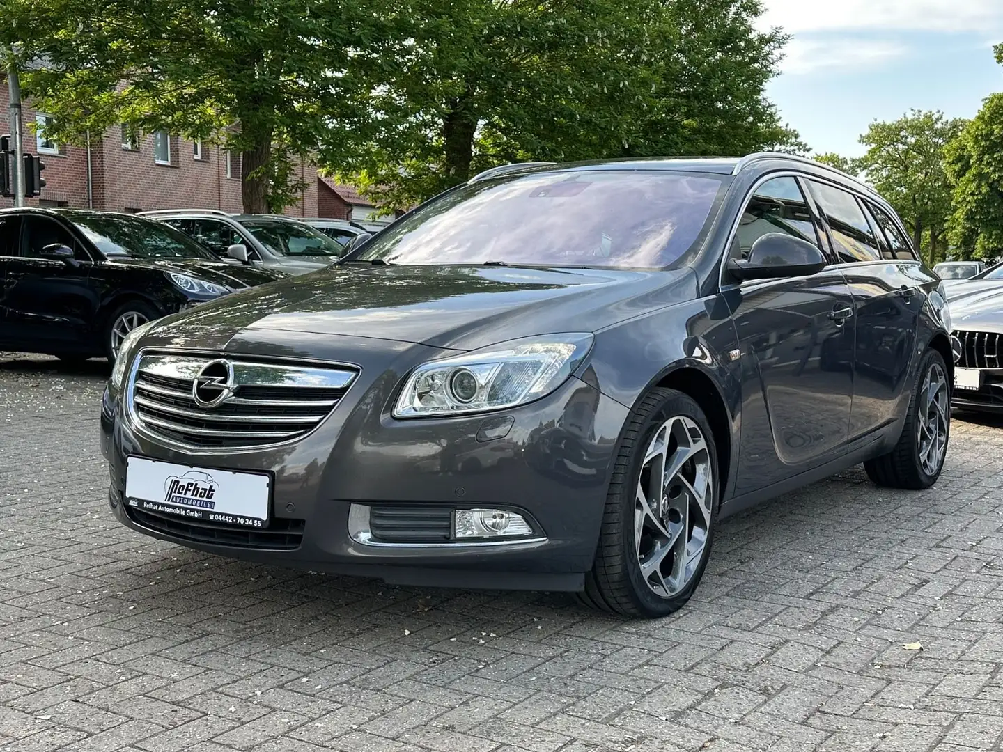 Opel Insignia A Sports Tourer Innovation Grau - 2