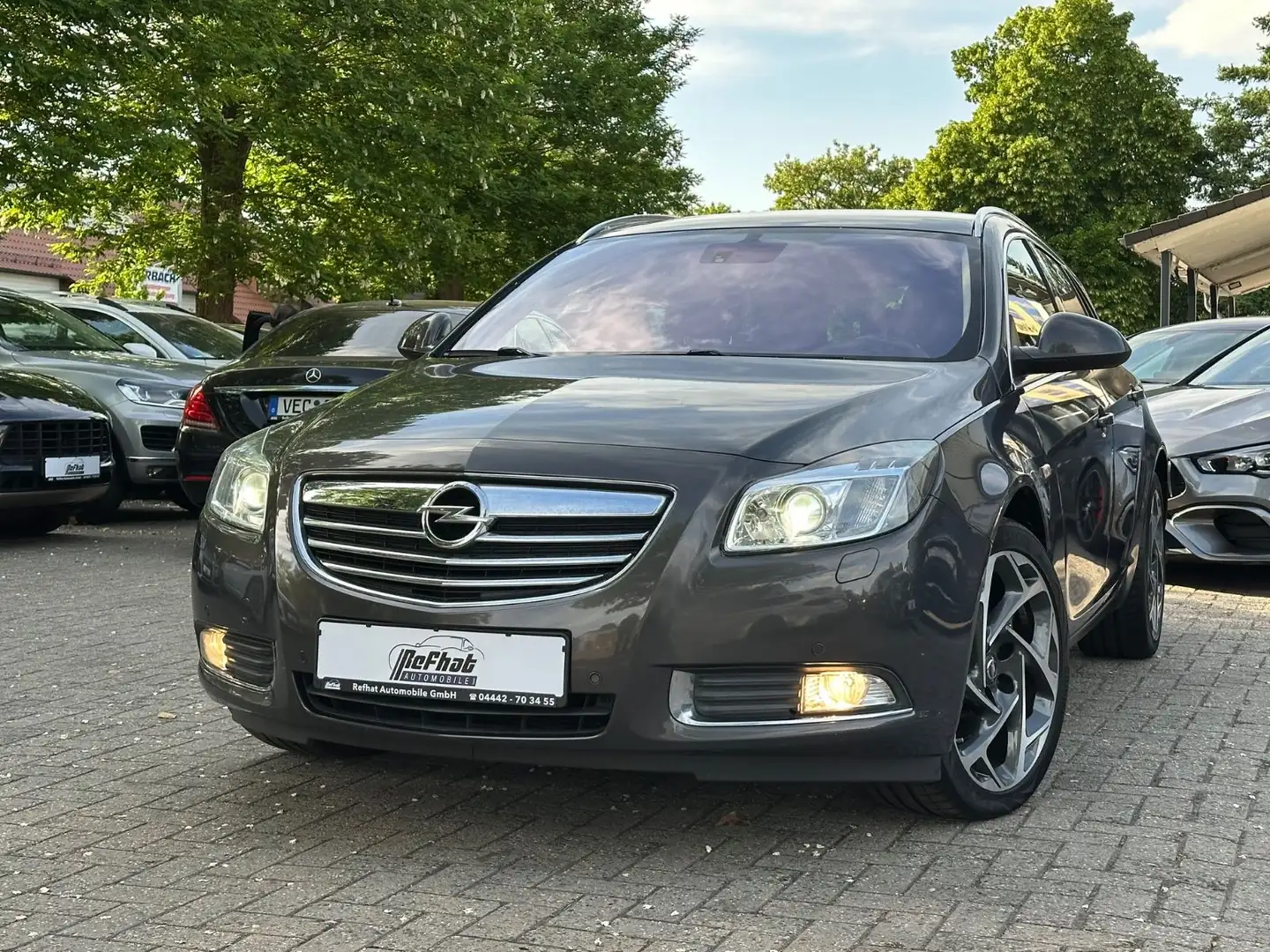 Opel Insignia A Sports Tourer Innovation Grau - 1