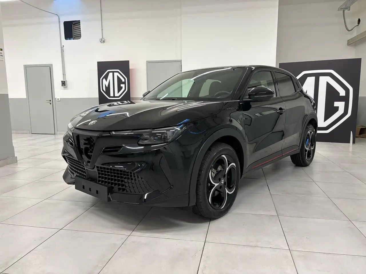 Alfa Romeo Junior - Junior 1.2 ibrida 145cv edct6, миниатюра 3