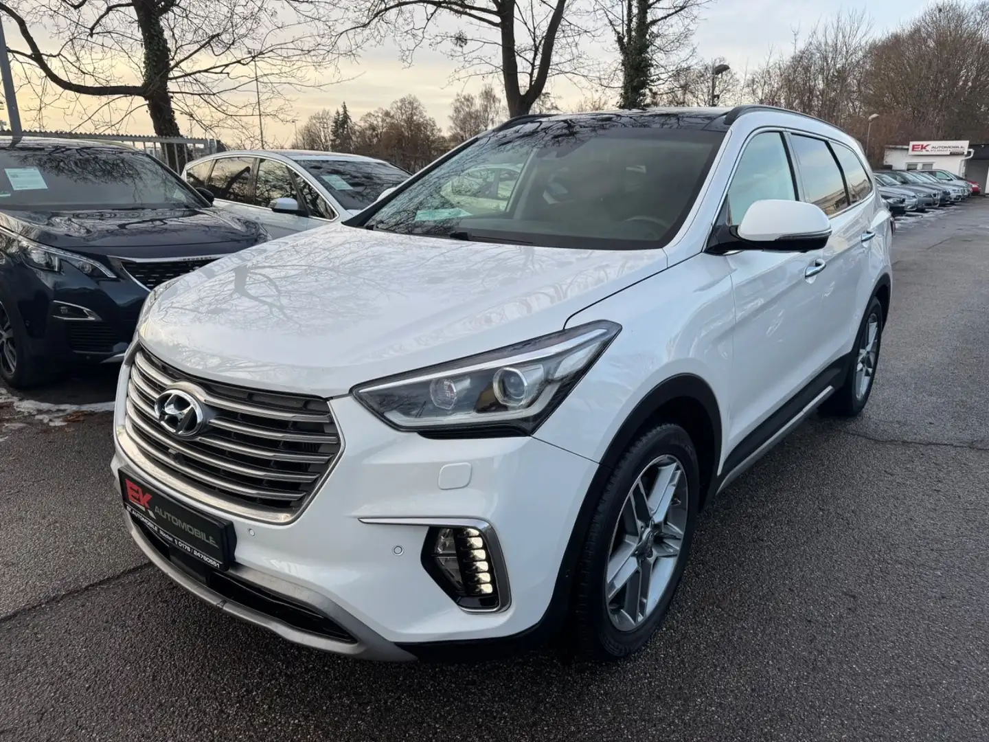 Hyundai Grand Santa Fe blue Premium 4WD Aut Pano 6 Sitze Blanco - 1