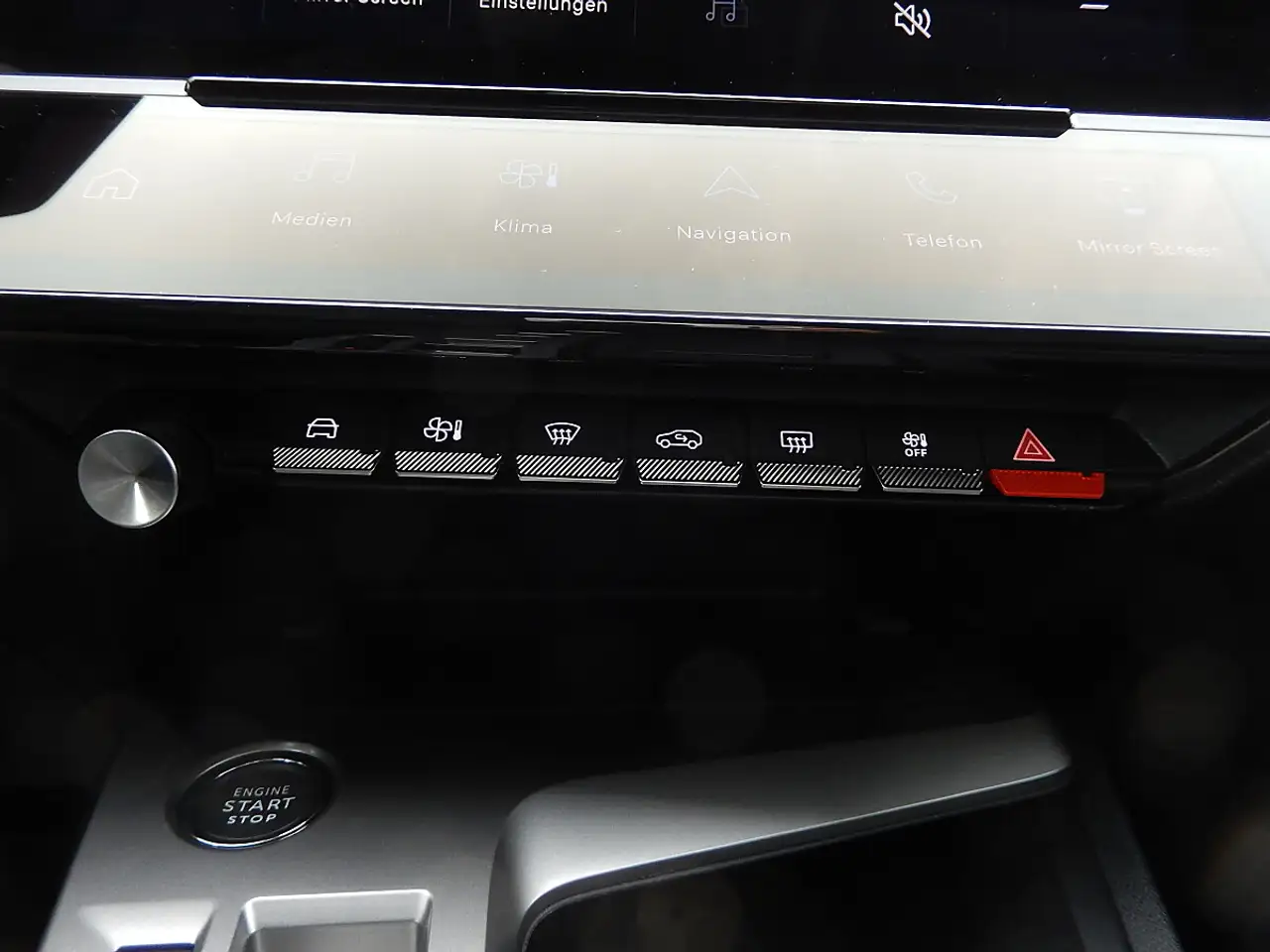 Peugeot 308 SW Hybrid 145 e-DSC6 Allure, миниатюра 17