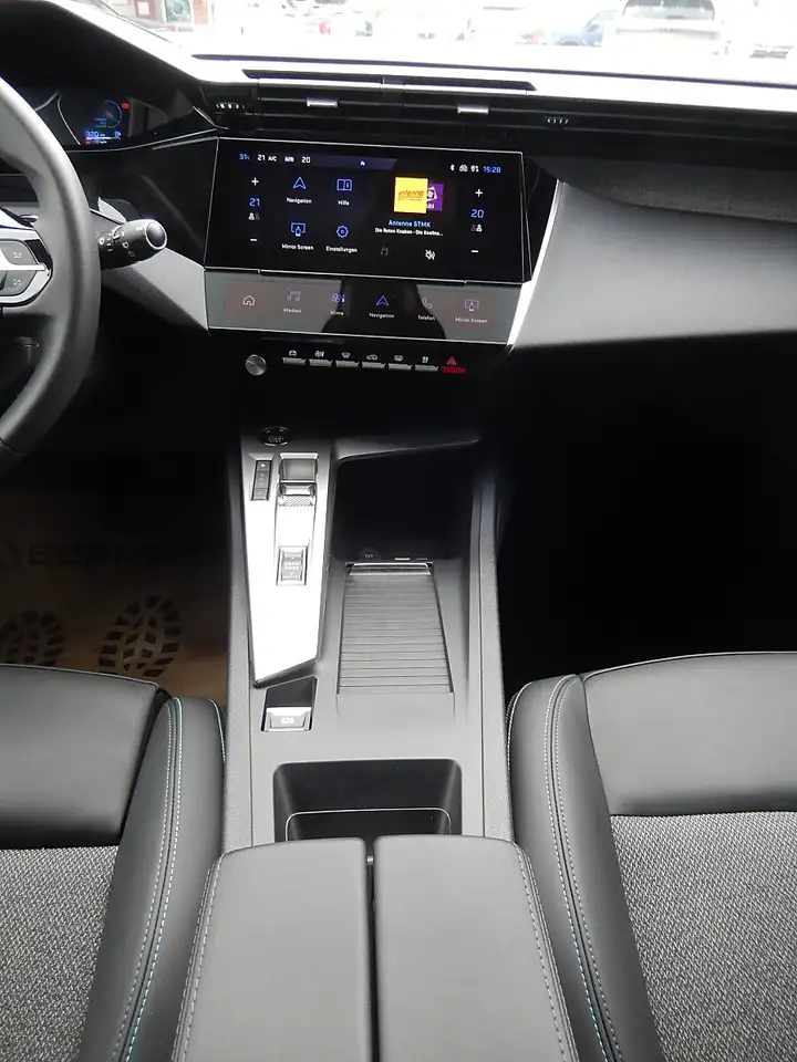 Peugeot 308 SW Hybrid 145 e-DSC6 Allure, миниатюра 18
