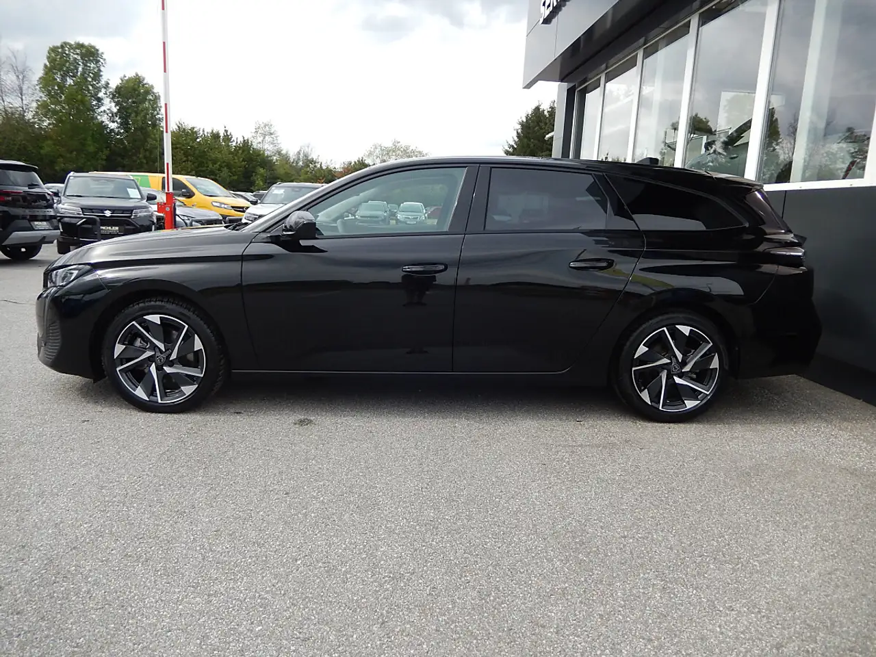 Peugeot 308 SW Hybrid 145 e-DSC6 Allure, миниатюра 4