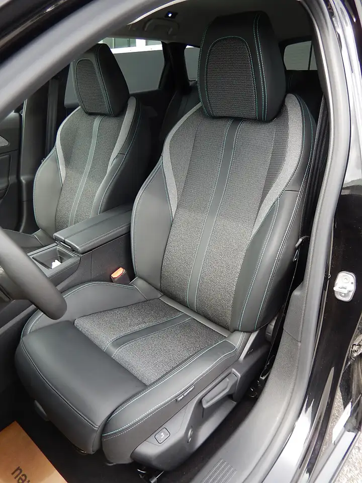 Peugeot 308 SW Hybrid 145 e-DSC6 Allure, миниатюра 10