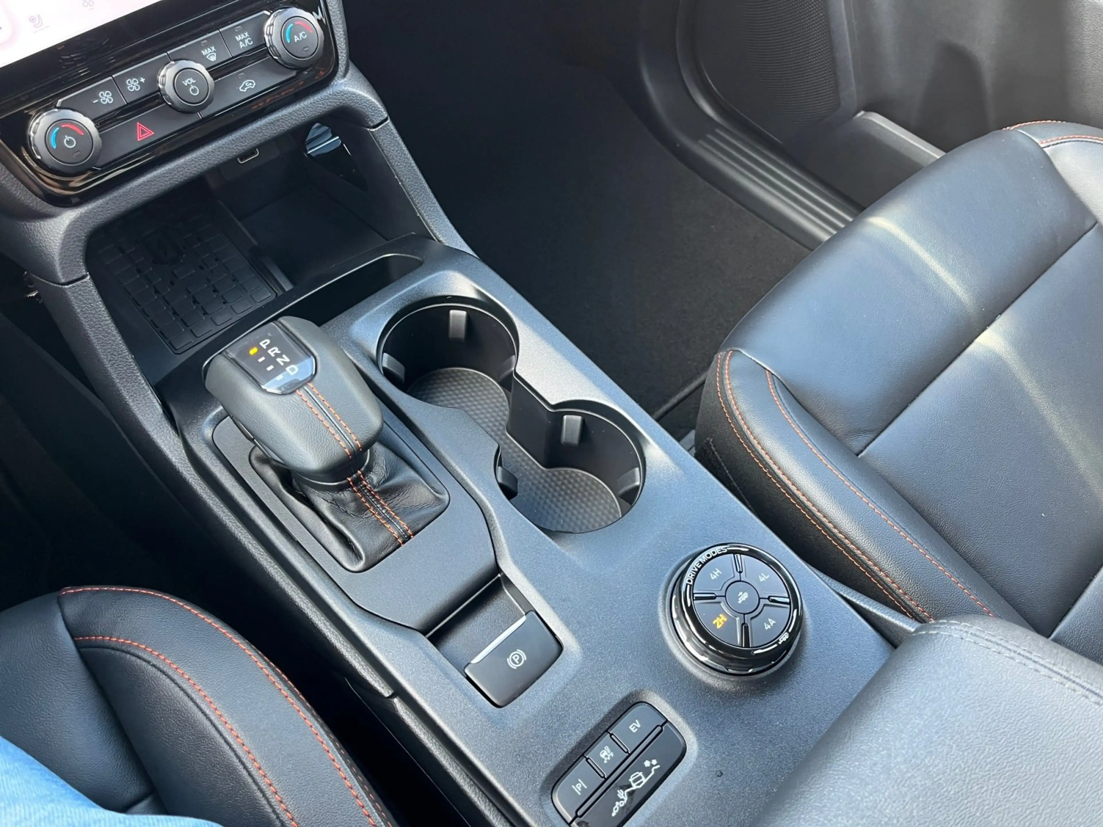Ford Ranger Wildtrak 2.3 EcoBoost PHEV B&O Soundsystem — photo 9