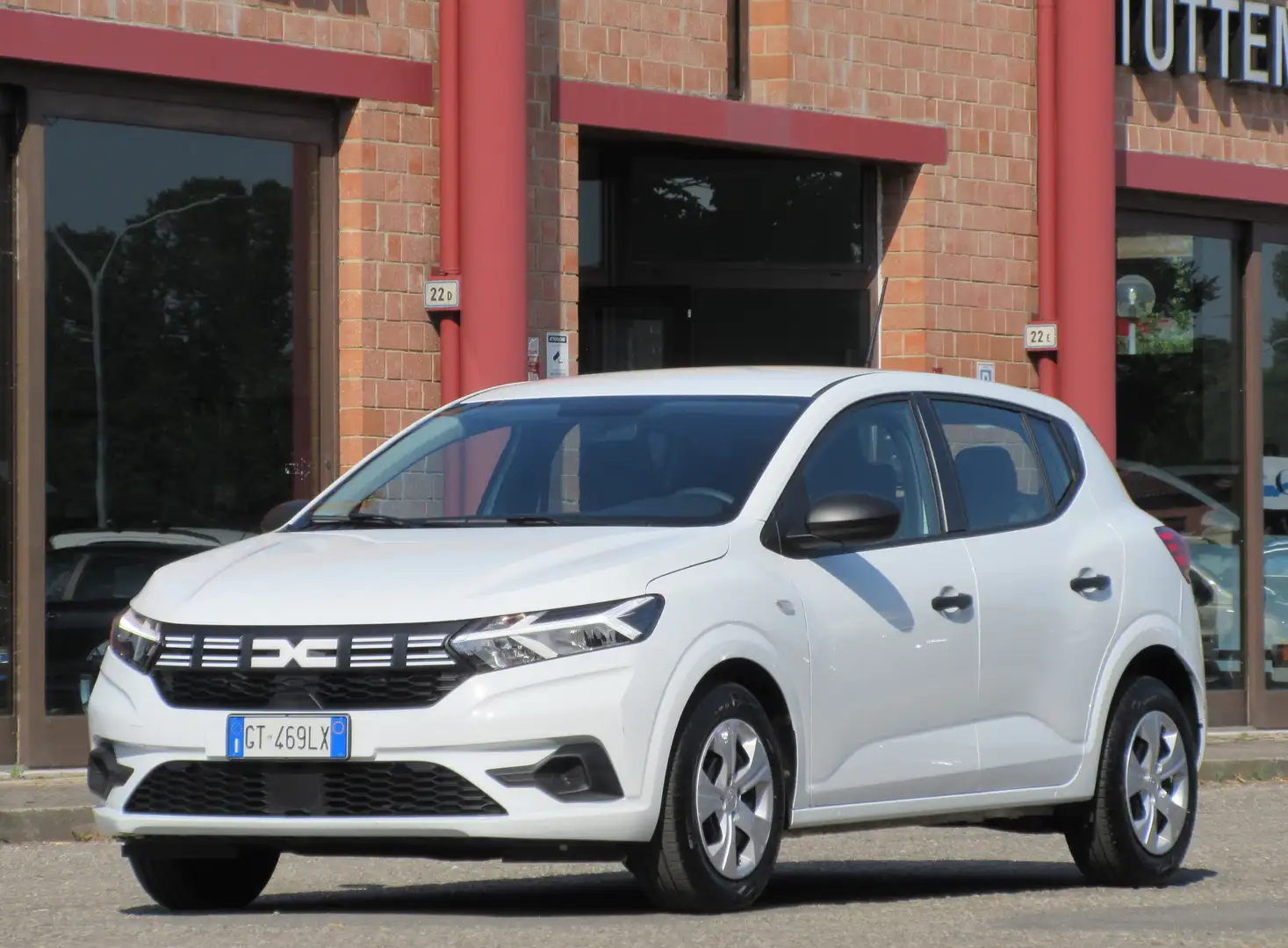 Dacia Sandero 1.0 SCe STREETWAY ESSENTIAL Bianco - 1