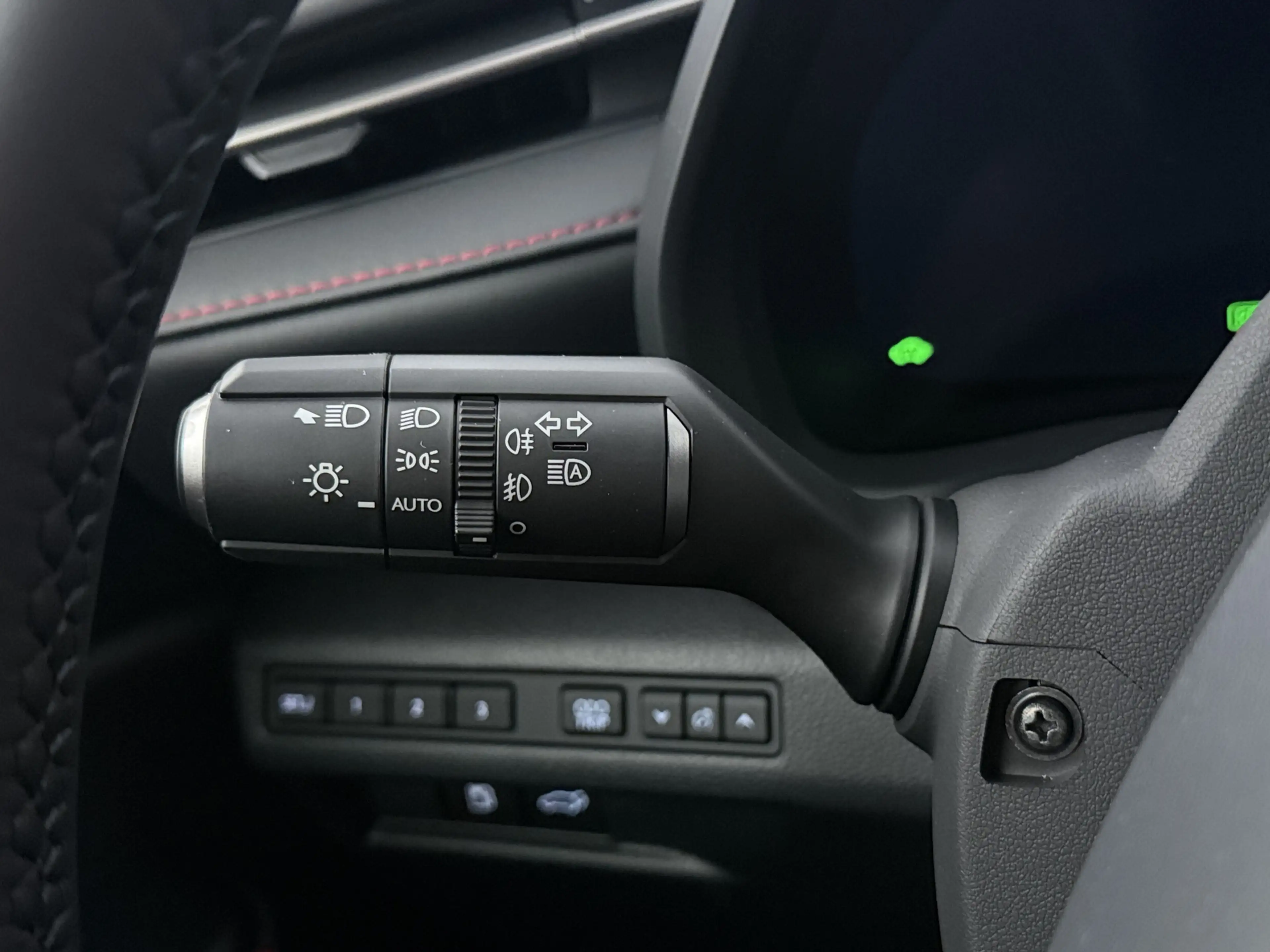 Lexus LBX 1.5 35th Edition 2WD | Advanced Pack | — photo 6
