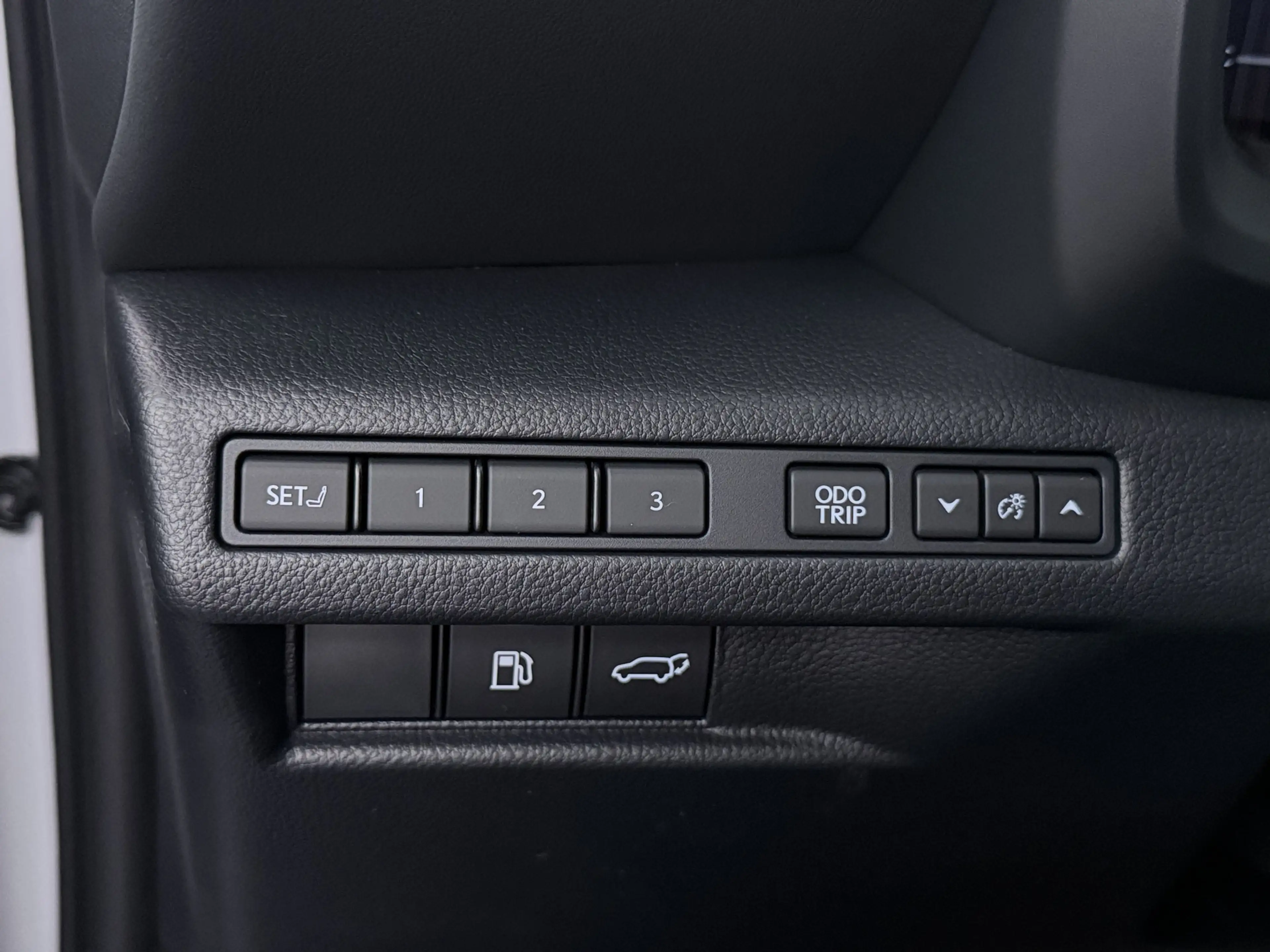 Lexus LBX 1.5 35th Edition 2WD | Advanced Pack | — photo 5