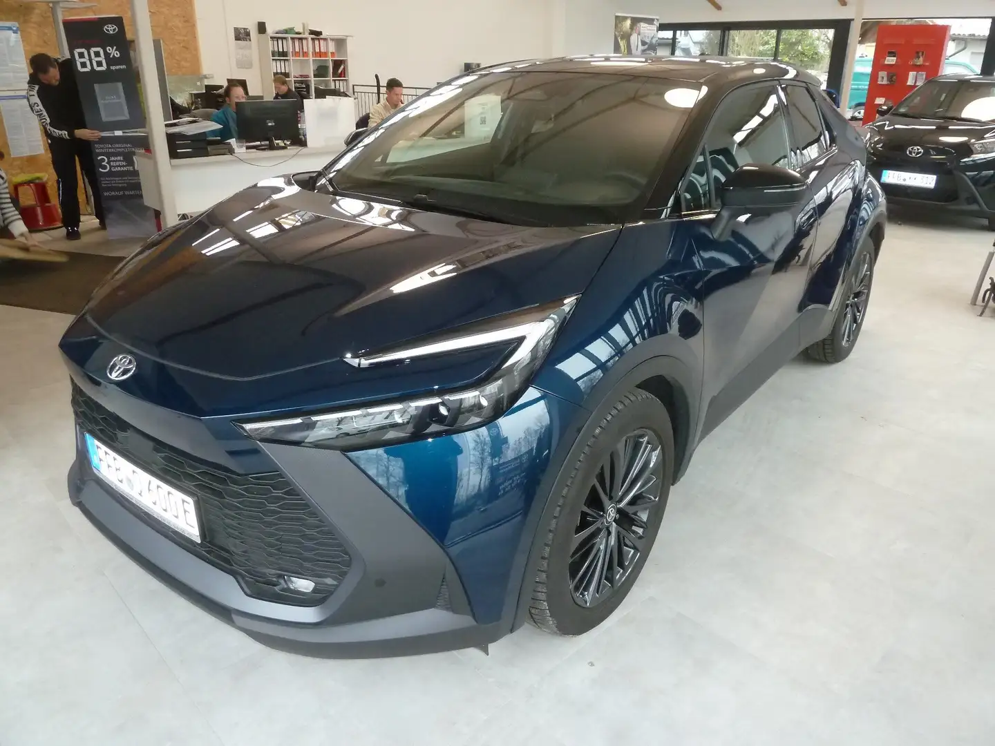 Toyota C-HR Plug-In Hybrid FWD Teamplayer Tech-P. Vert - 2
