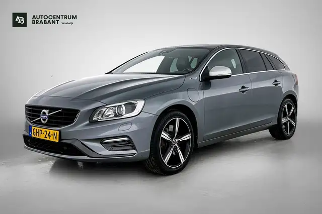 Volvo V60 2.4 D6 Twin Engine Special Edition R-Design | 283P