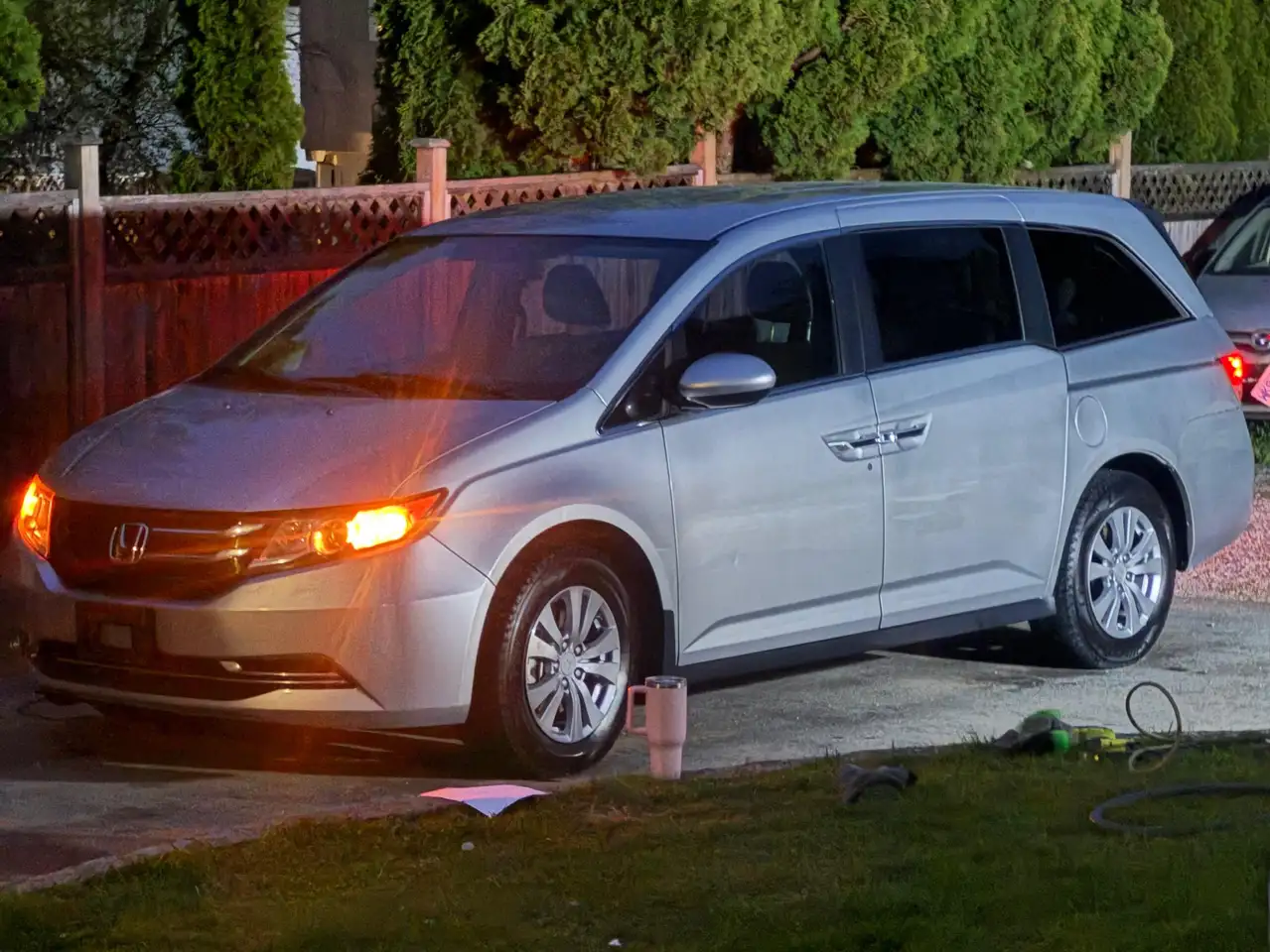 Honda Odyssey снимка Honda Odyssey