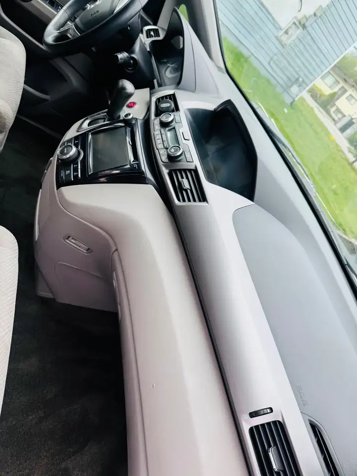 Honda Odyssey снимка Honda Odyssey