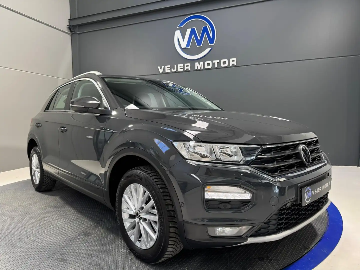 Volkswagen T-Roc 1.5 TSI Advance Gris - 1