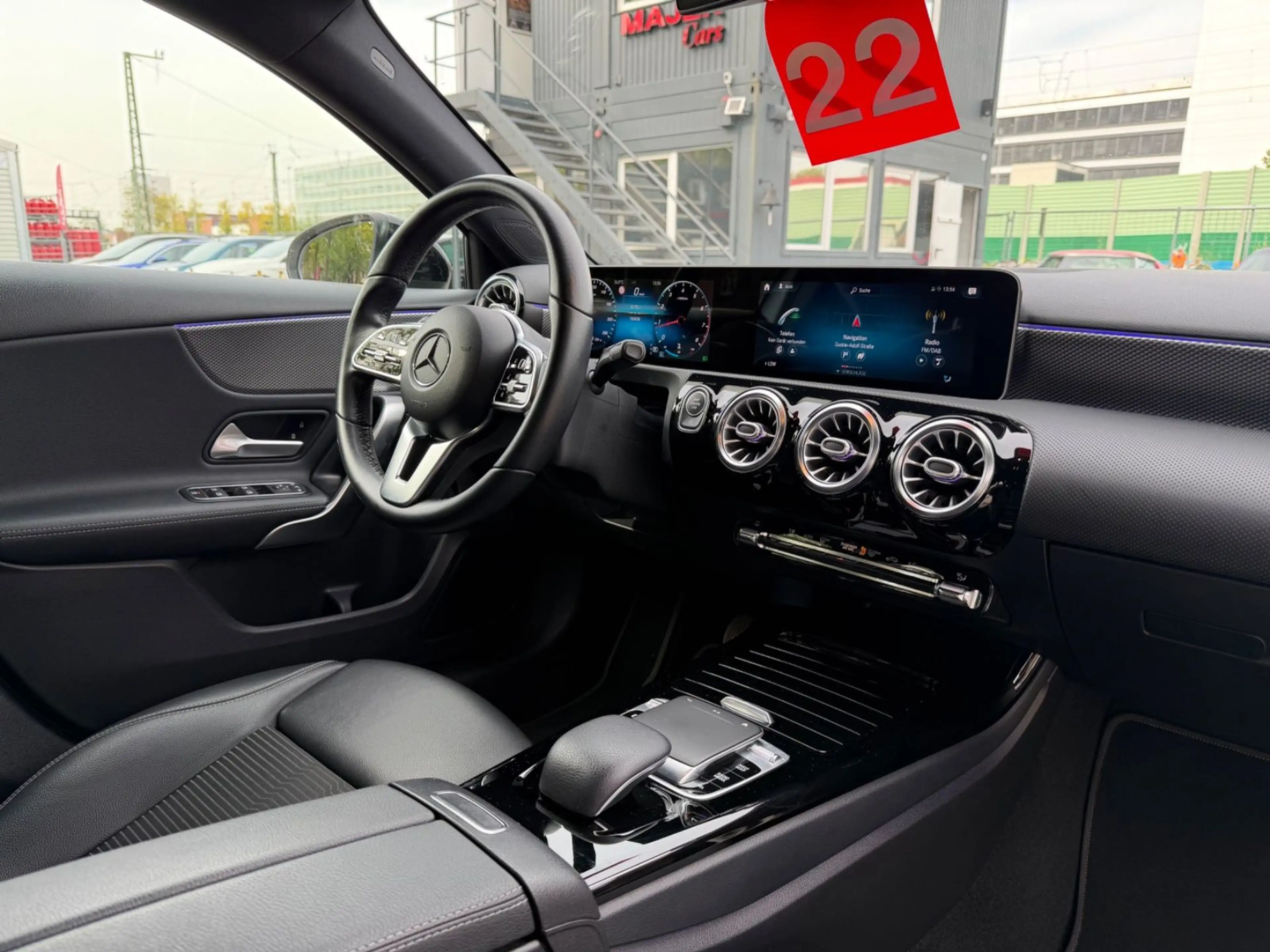 Mercedes-Benz A 200 Limousine*LED*AMBIENTE*TEMPOM*KLIMA*NIGHT* — photo 15