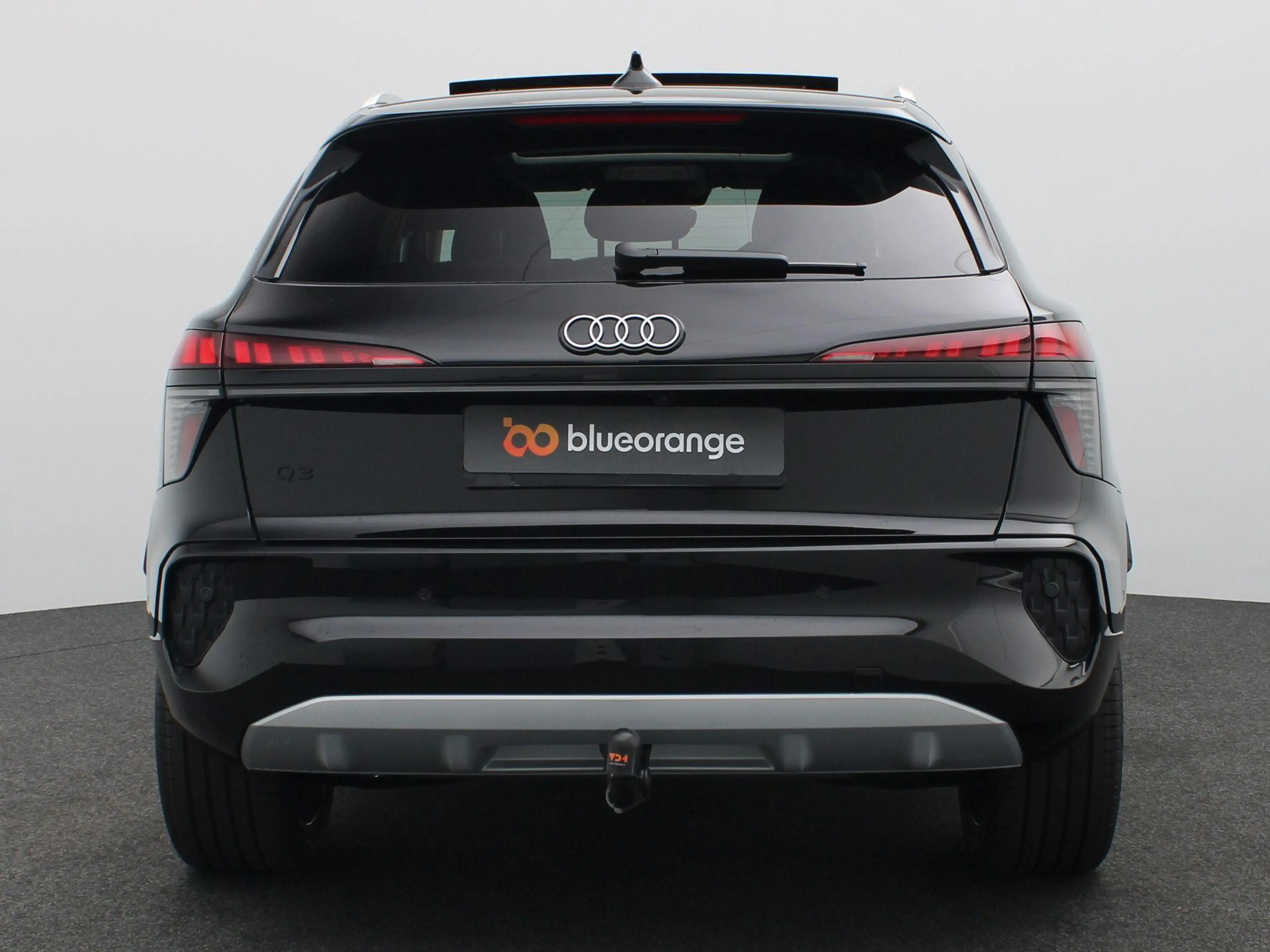 Audi Q3 1.5 e-hybrid Advanced edition 272PK S-Tronic Panor — photo 11