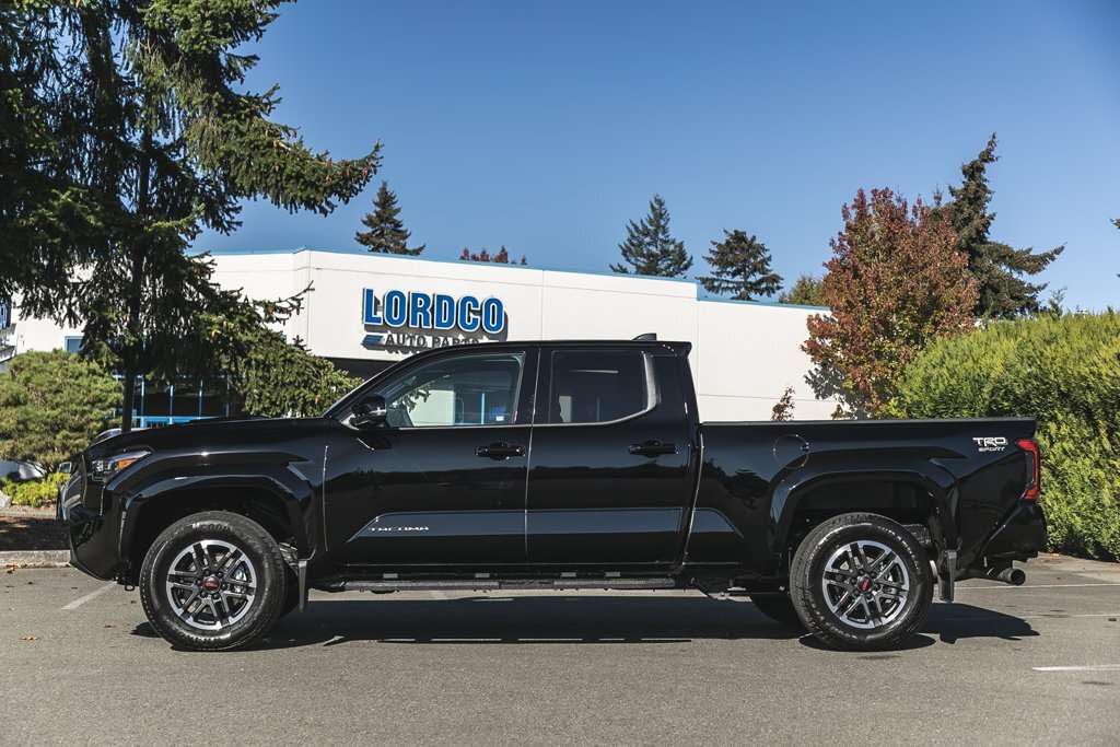 2026 Toyota Tacoma TRD Sport Premium One Owner No Accidents — снимка 1