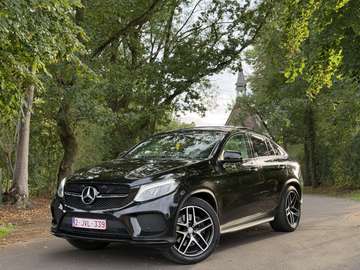 / 43 AMG Coupé AMG 4-Matic