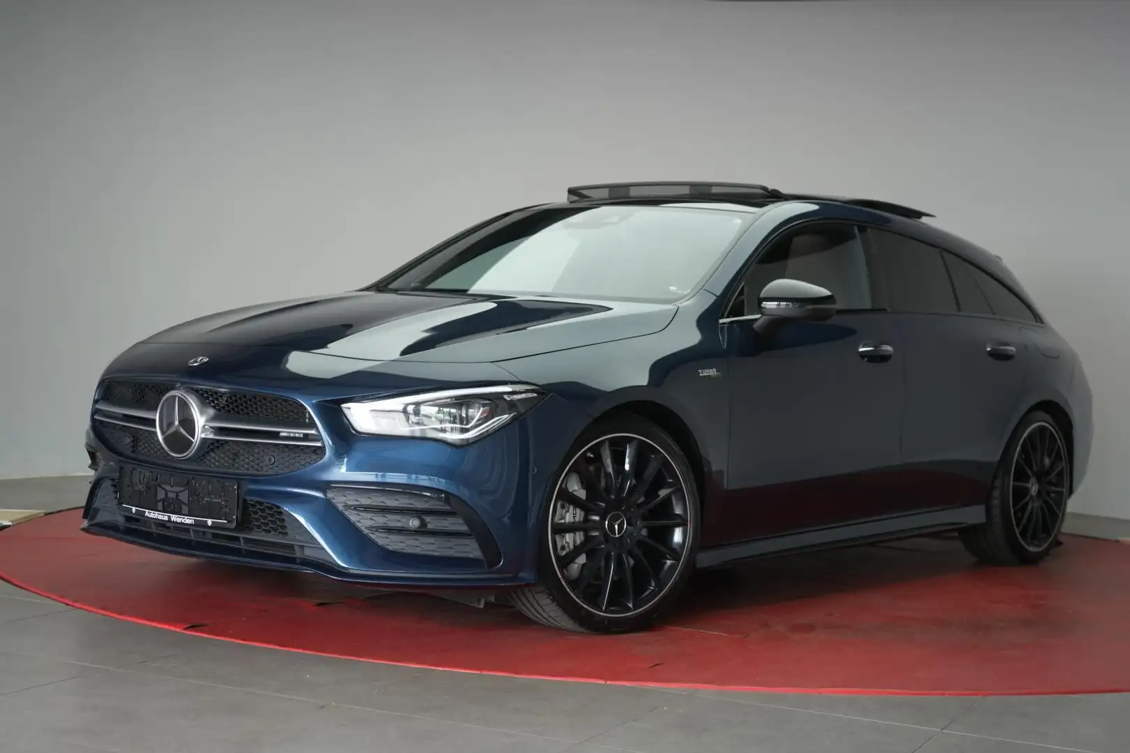 Mercedes-Benz CLA 35 AMG 4Matic Shooting B Speedshift 7G-DCT N Blau - 2