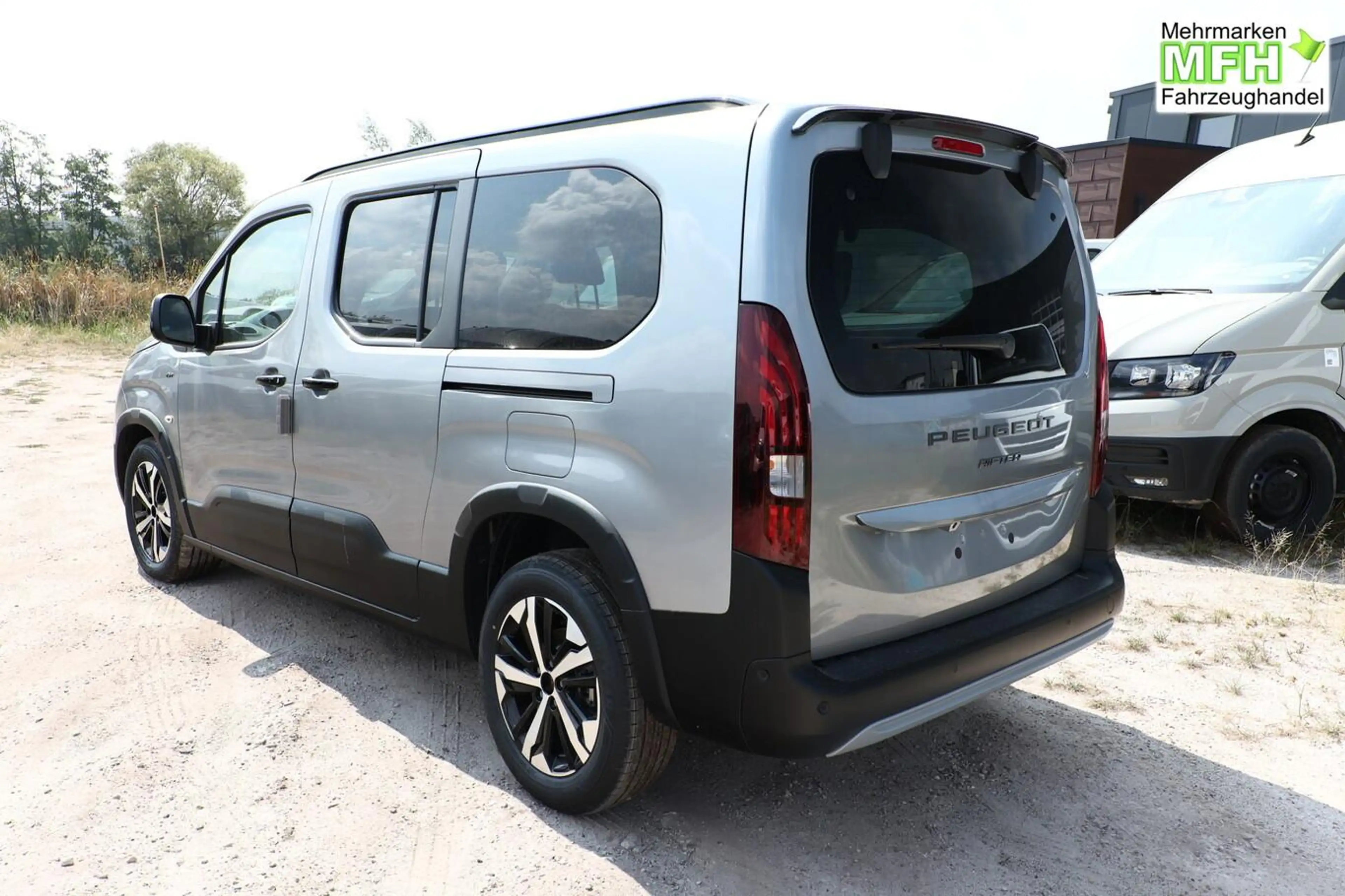 Peugeot Rifter GT M1 L2 7S Connect+P Techno+P Winter ACC 96 kW... — photo 3